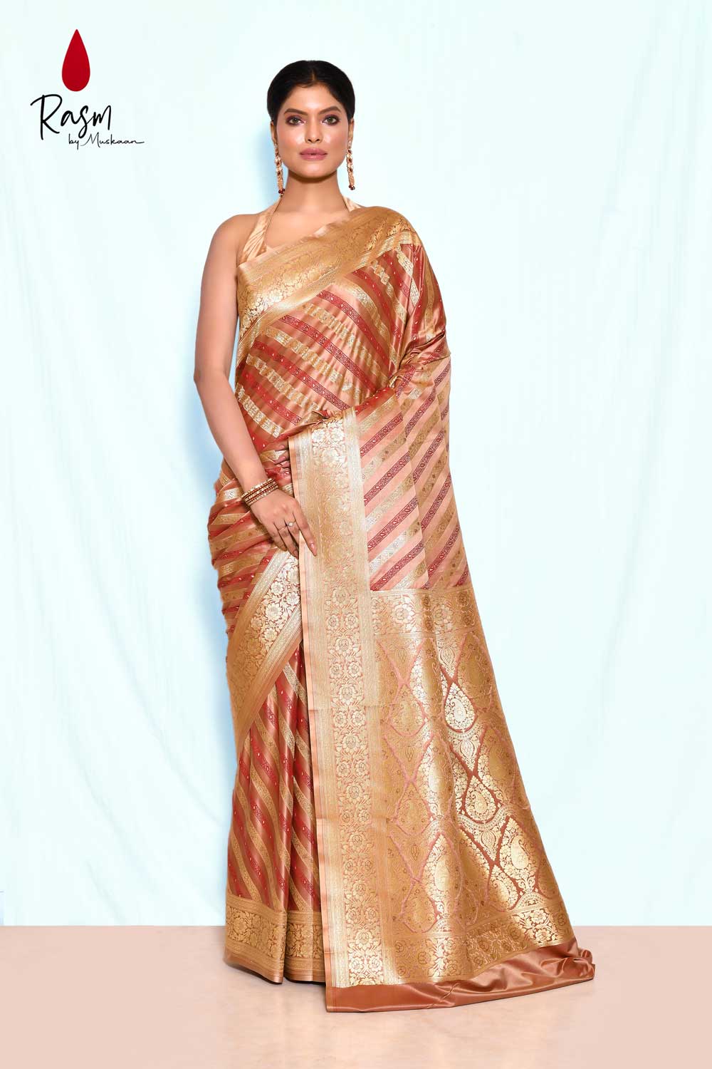 Tanchoi Banarasi Handloom Saree With Contemporary Stripe Pattern Design Tanchoi Banarasi Handloom Saree With Contemporary Stripe Pattern Design