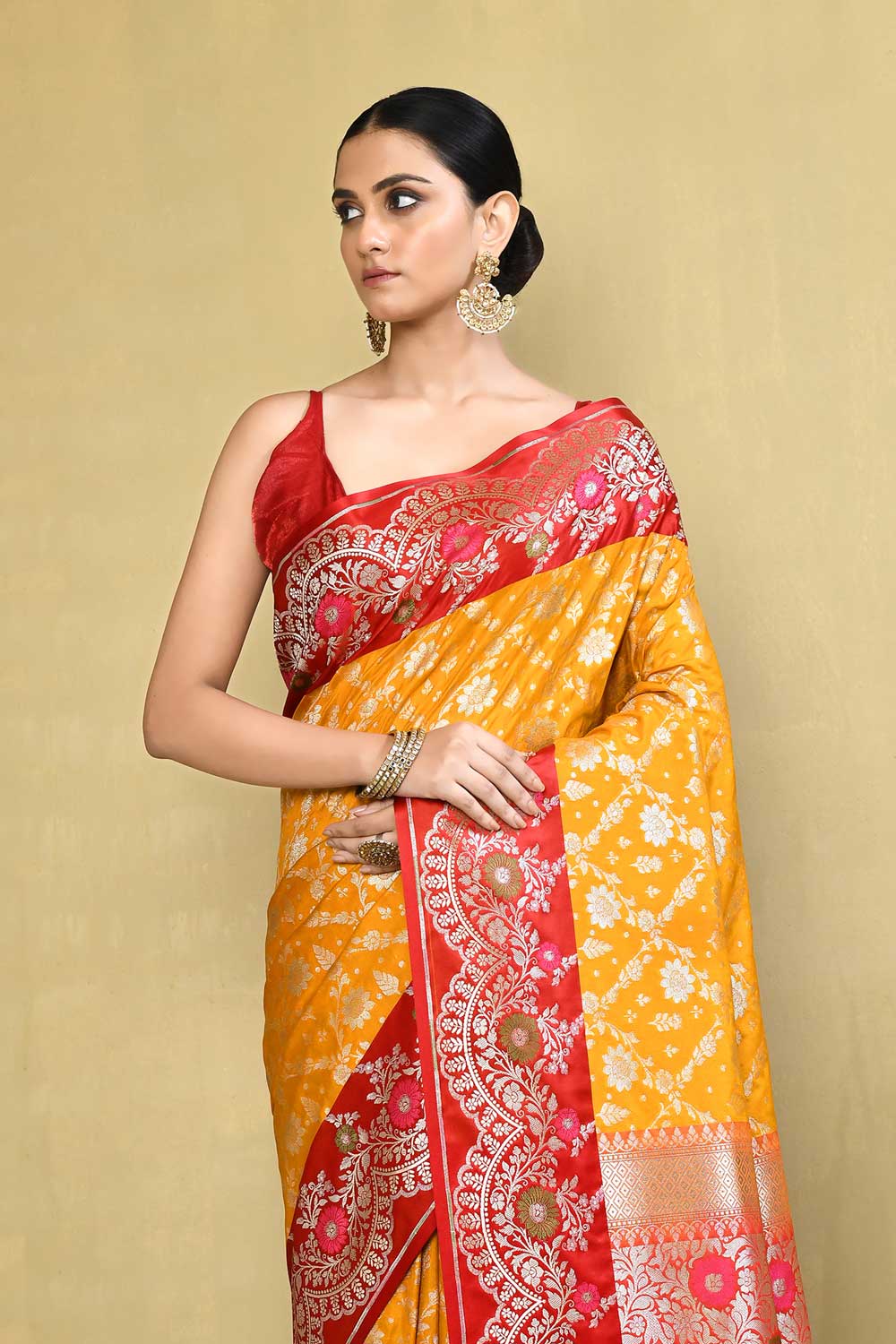 Mustard Yellow - Red Banarasi Handloom Saree with Contrast Meenakari Border Mustard Yellow - Red Banarasi Handloom Saree with Contrast Meenakari Border