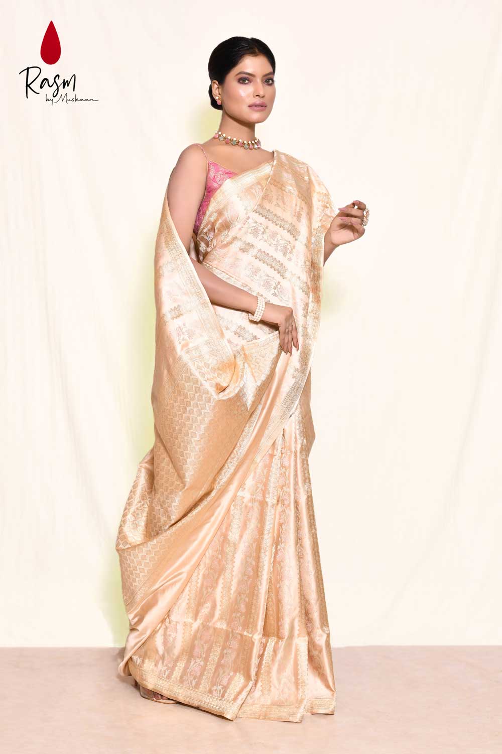 Gold Pure Katan Silk Banarasi Handloom Saree Gold Pure Katan Silk Banarasi Handloom Saree