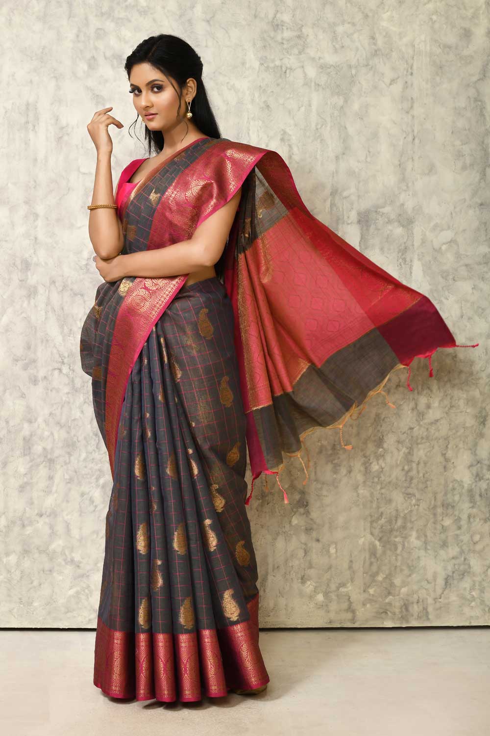 Banaras Handloom Saree Banaras Handloom Saree