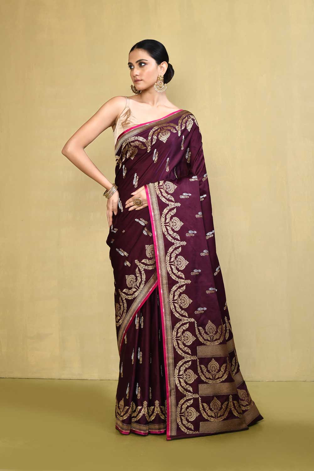 Deep Wine Saree With Scalloped Border Deep Wine Saree With Scalloped Border