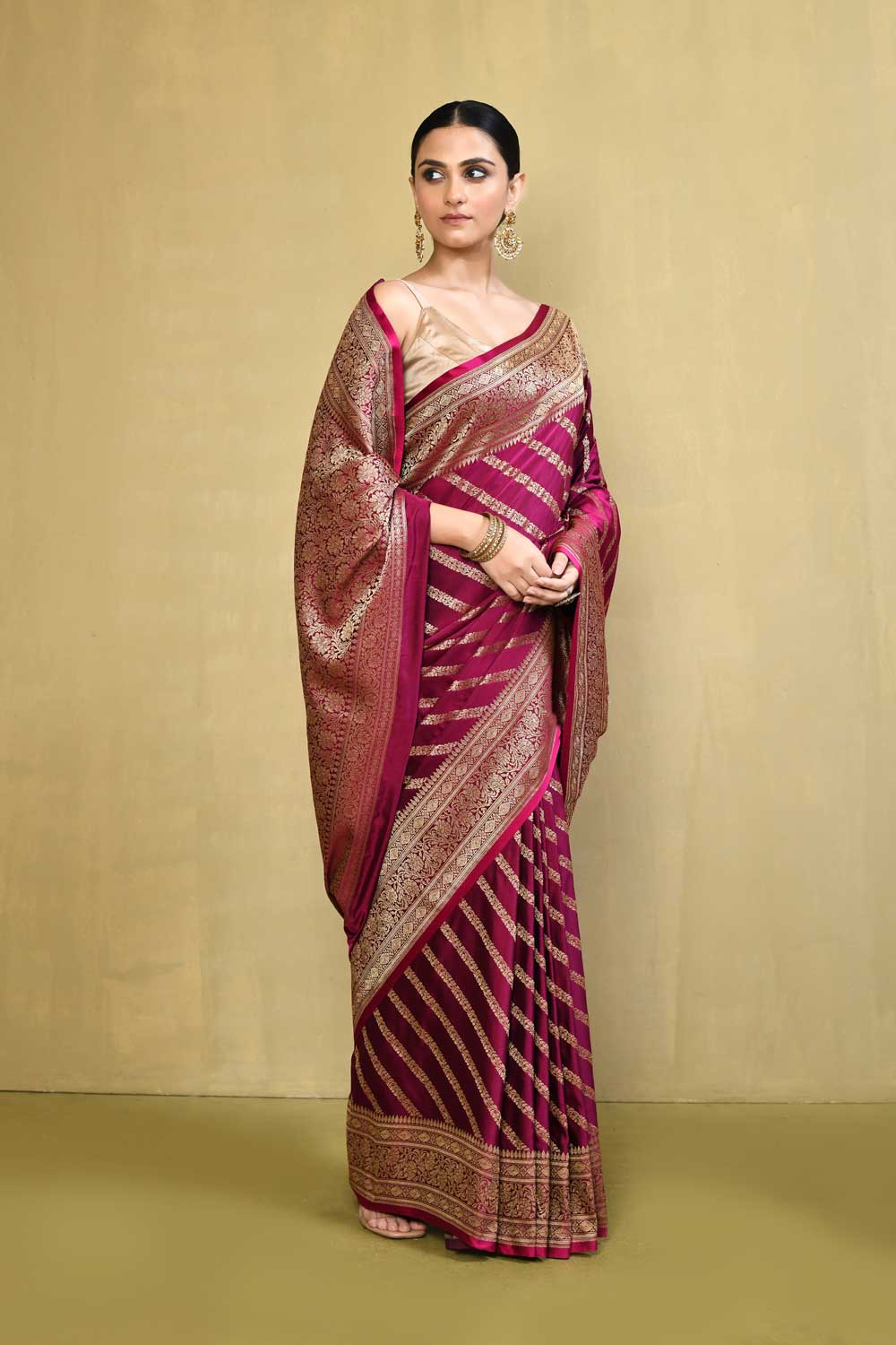 Saree With Contemporary Adda Stripe Pattern Design Saree With Contemporary Adda Stripe Pattern Design