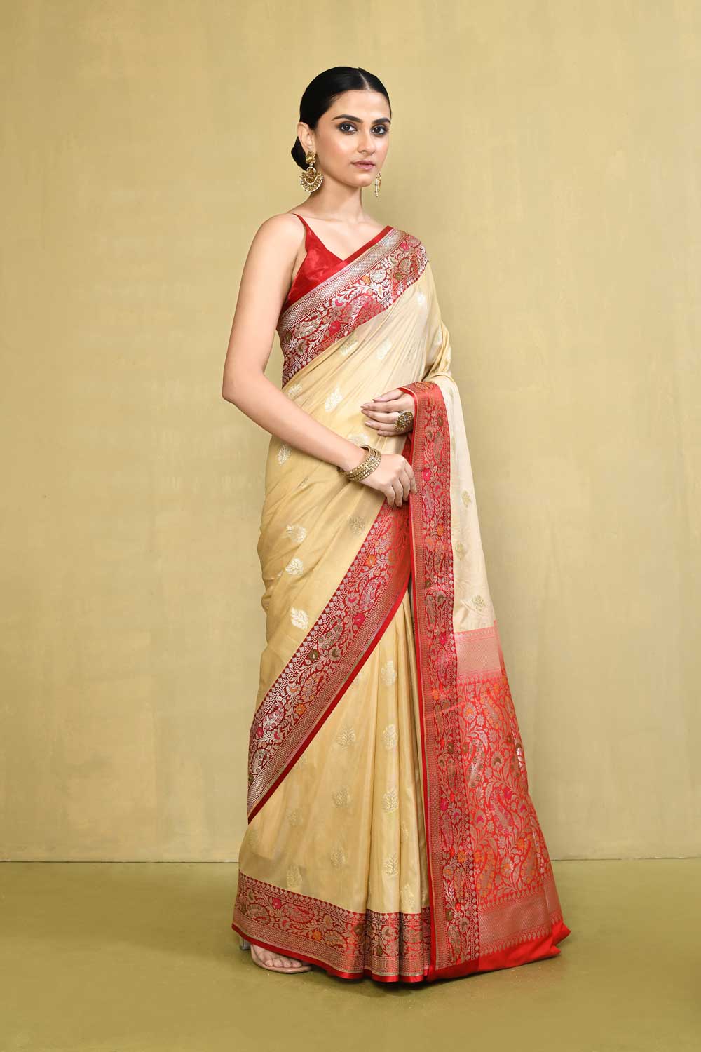 Tussar/Beige - Red Saree With Contrast Meenakari Border Tussar/Beige - Red Saree With Contrast Meenakari Border