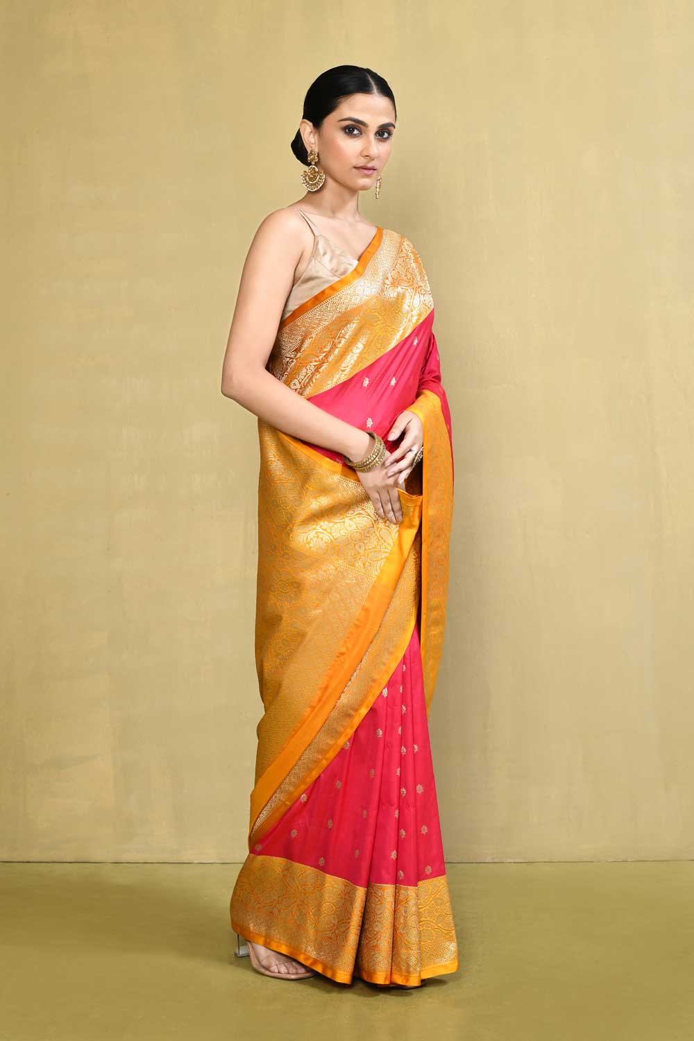 Red - Yellow Handloom Saree With Contrast Border Red - Yellow Handloom Saree With Contrast Border