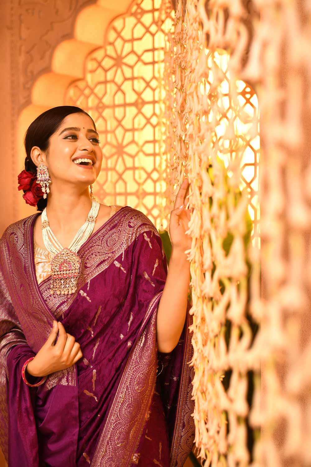 Mushru Banarasi Saree With Tanchoi Jaal Mushru Banarasi Saree With Tanchoi Jaal