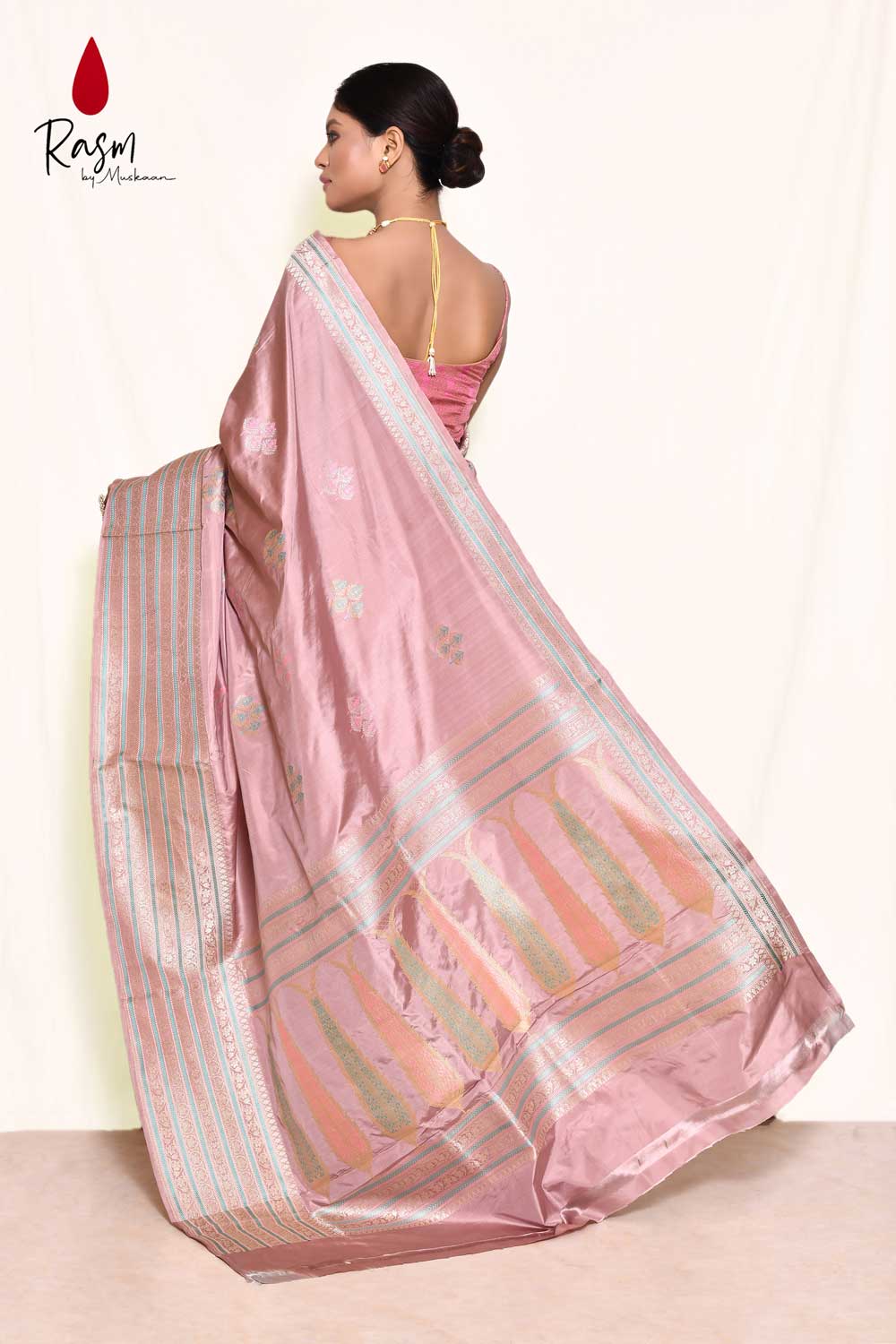 Rose Gold Pure Saree With Kadhua Meena Boota Rose Gold Pure Saree With Kadhua Meena Boota