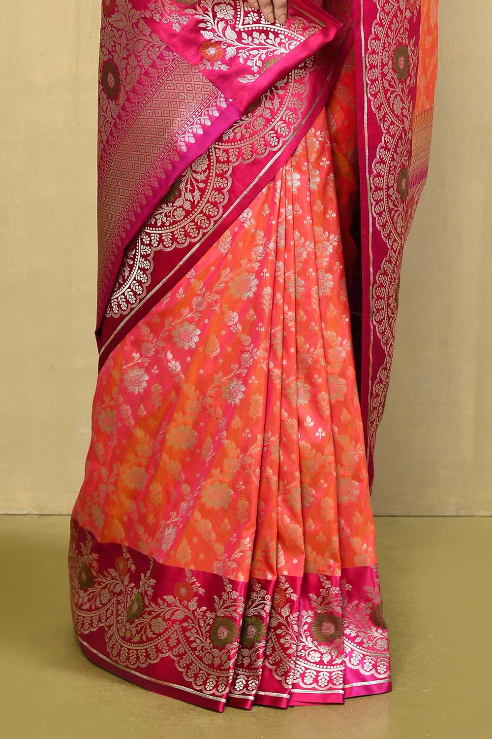 Orange- Peach Pink Banarasi Handloom saree with Contrast Meenakari Border Orange- Peach Pink Banarasi Handloom saree with Contrast Meenakari Border