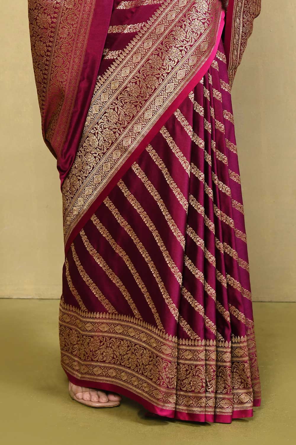 Magenta Pink Banarasi Saree With Contemporary Adda Stripe Pattern Design Magenta Pink Banarasi Saree With Contemporary Adda Stripe Pattern Design