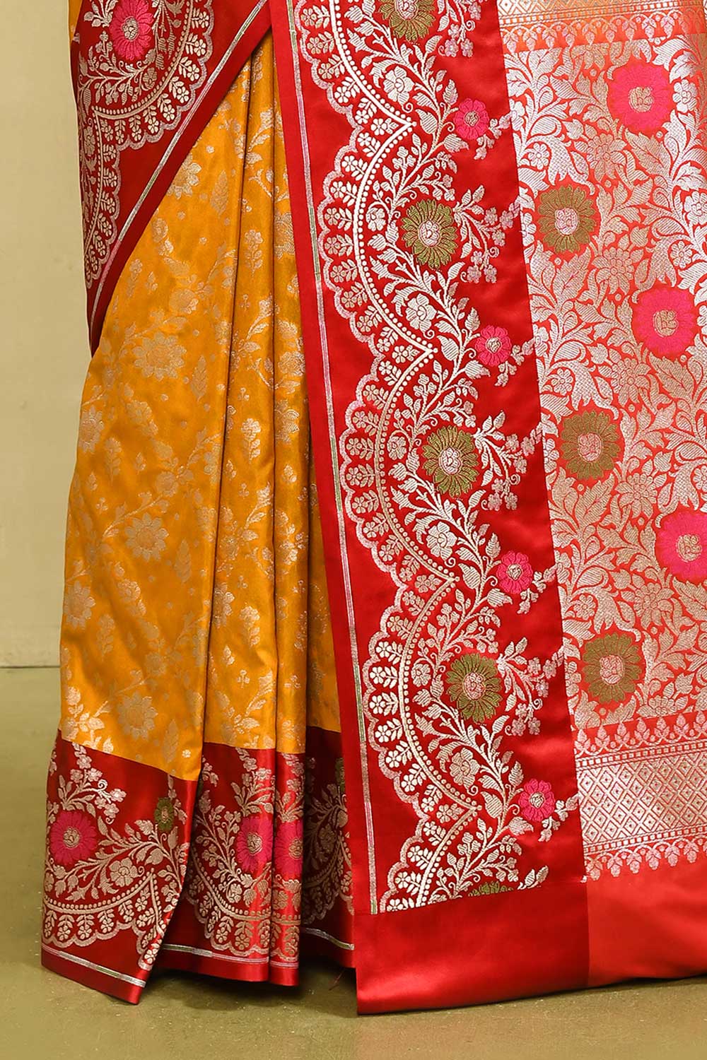 Mustard Yellow - Red Banarasi Handloom Saree with Contrast Meenakari Border Mustard Yellow - Red Banarasi Handloom Saree with Contrast Meenakari Border