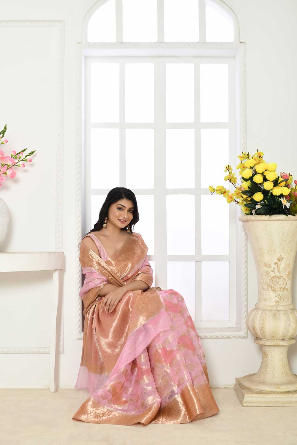 Rangkat Pure Kota Check Banarasi Handloom Saree Rangkat Pure Kota Check Banarasi Handloom Saree