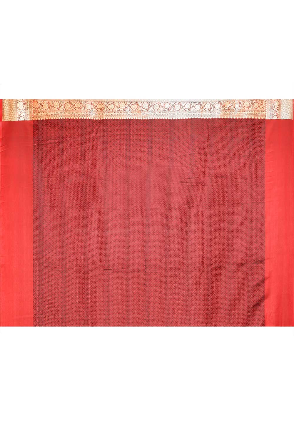Tanchoi Banarasi Handloom Saree With Contemporary Stripe Pattern Design Tanchoi Banarasi Handloom Saree With Contemporary Stripe Pattern Design