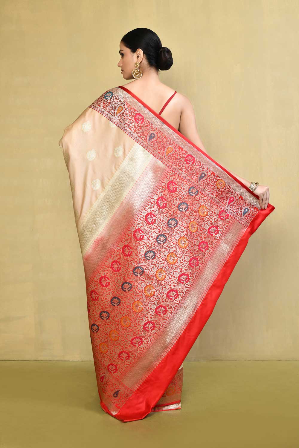 Tussar/ Beige - Red Saree With Contrast Meenakari Border Tussar/ Beige - Red Saree With Contrast Meenakari Border