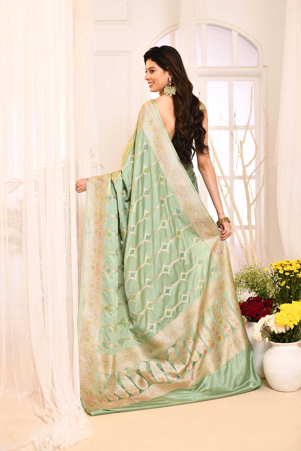 Green 'rangkat' Mushru Satin Banarasi Handloom Saree With Contemporary Pattern Design And Meenakari Border Green 'rangkat' Mushru Satin Banarasi Handloom Saree With Contemporary Pattern Design And Meenakari Border
