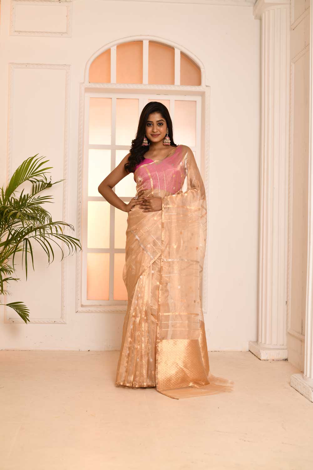 GOLD' Banarasi Saree With Blouse GOLD' Banarasi Saree With Blouse