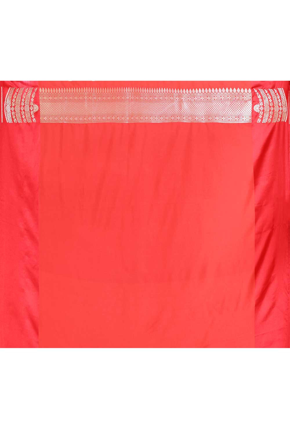 Black And Red Banarasi Handloom Saree With Blouse Black And Red Banarasi Handloom Saree With Blouse