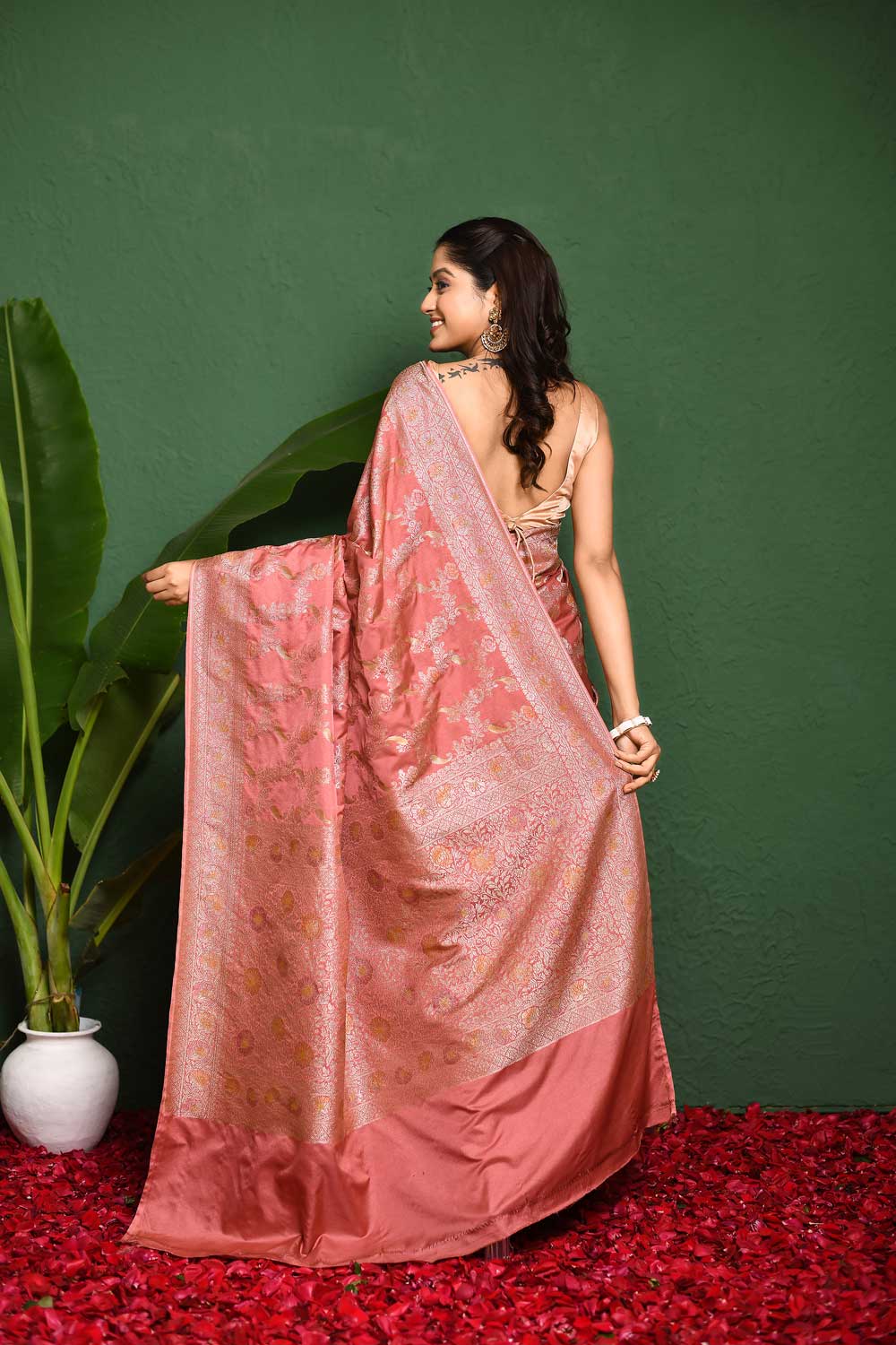 Rosegold Pink Mushru Satin Banarasi Handloom Saree With Meenkari Jaal And Border Rosegold Pink Mushru Satin Banarasi Handloom Saree With Meenkari Jaal And Border