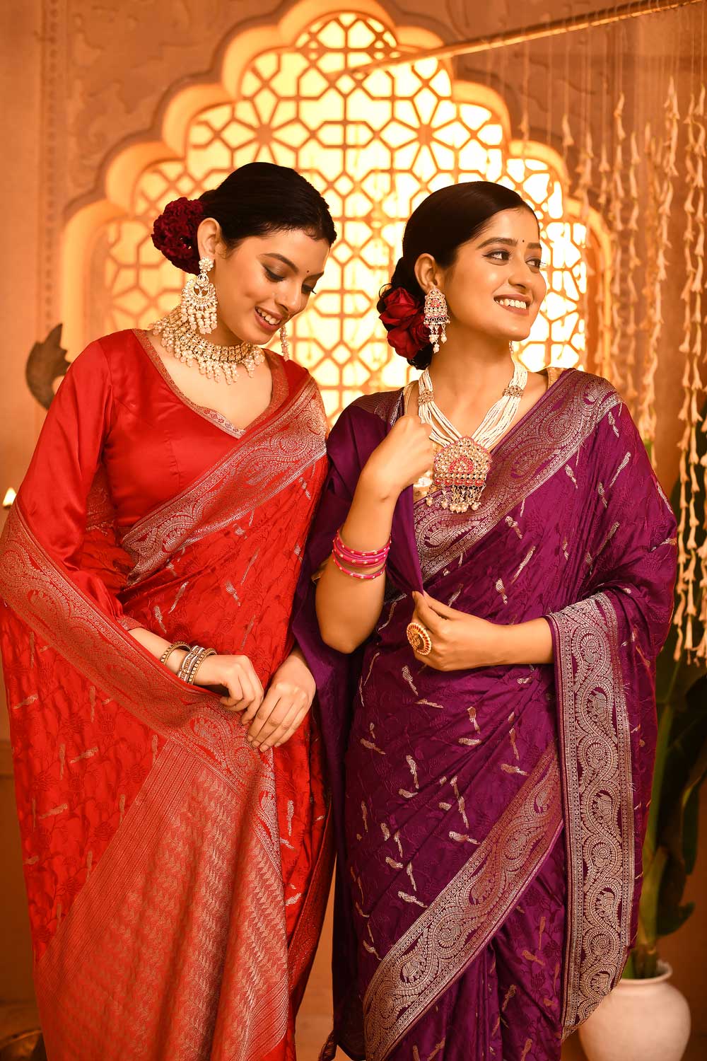 Shikargah Handloom banarasi Saree With Tanchoi Jaal Shikargah Handloom banarasi Saree With Tanchoi Jaal