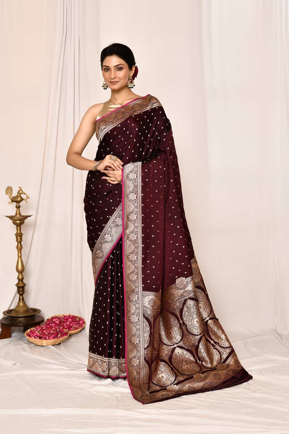 Cranberry Maroon Semi Katan Mushru Satin  Banarasi Handloom Saree Cranberry Maroon Semi Katan Mushru Satin  Banarasi Handloom Saree