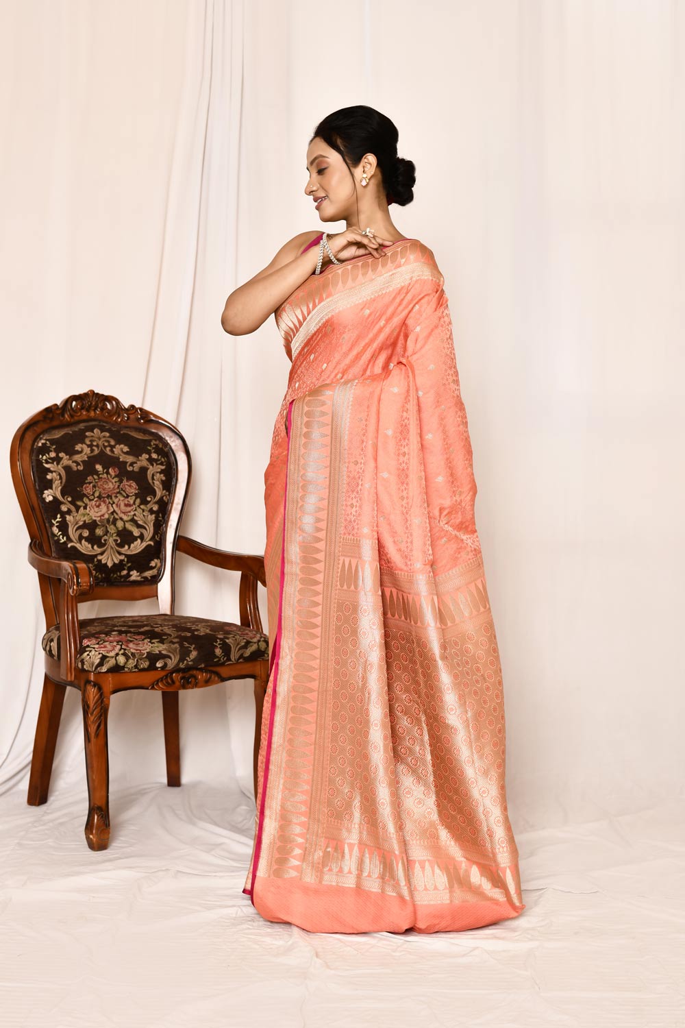 Coral Peach-Semi Katan Mushru Satin Banarasi Handloom Saree Coral Peach-Semi Katan Mushru Satin Banarasi Handloom Saree
