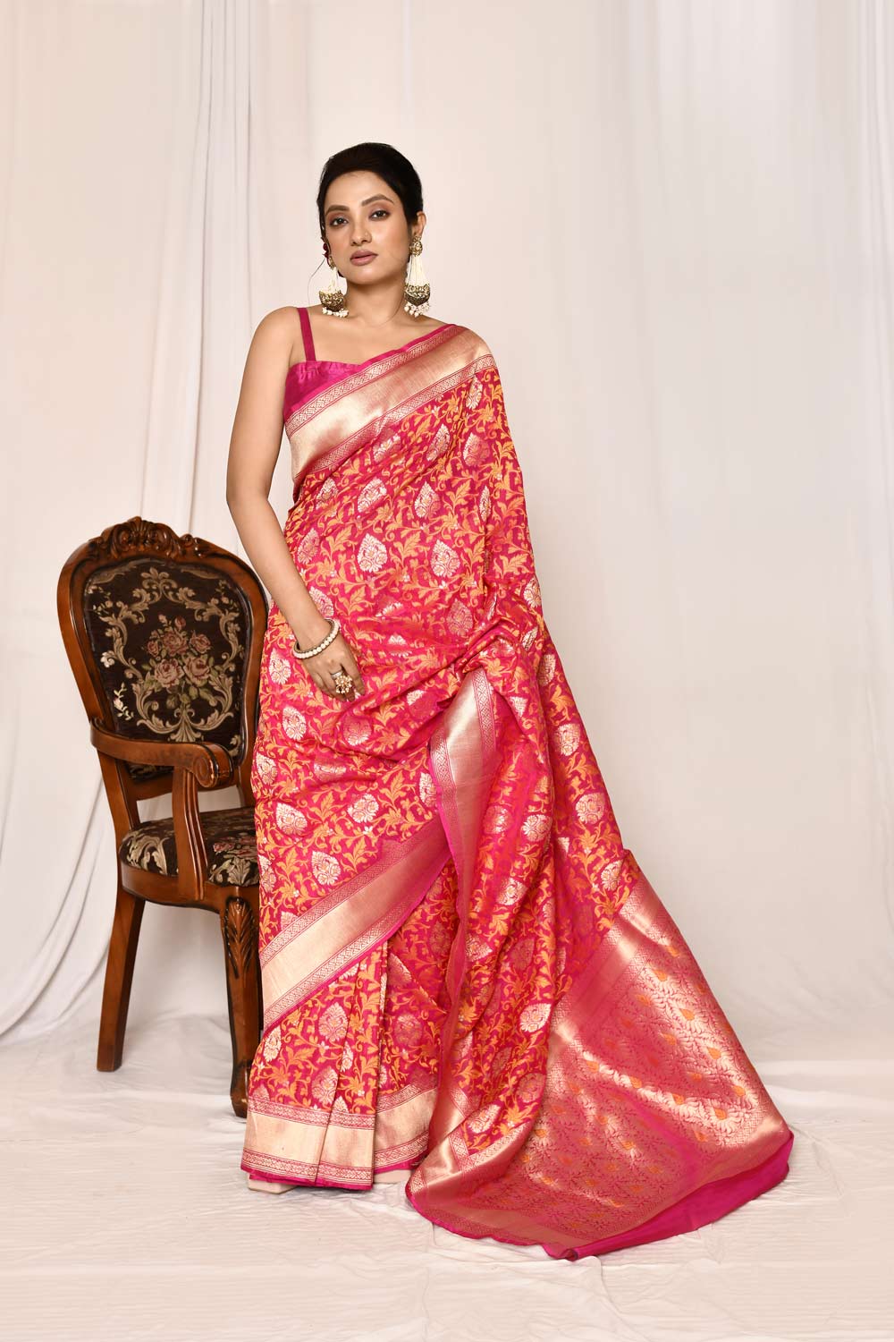 Bright Pink Pure Katan Georgette Silk Banarasi Handloom Saree Bright Pink Pure Katan Georgette Silk Banarasi Handloom Saree