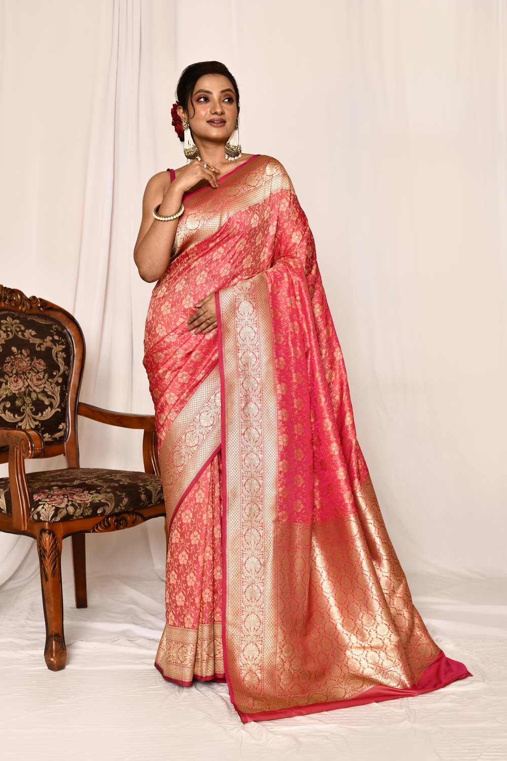 Peach-Pink Semi katan Mushru Satin Banarasi Handloom Saree Peach-Pink Semi katan Mushru Satin Banarasi Handloom Saree