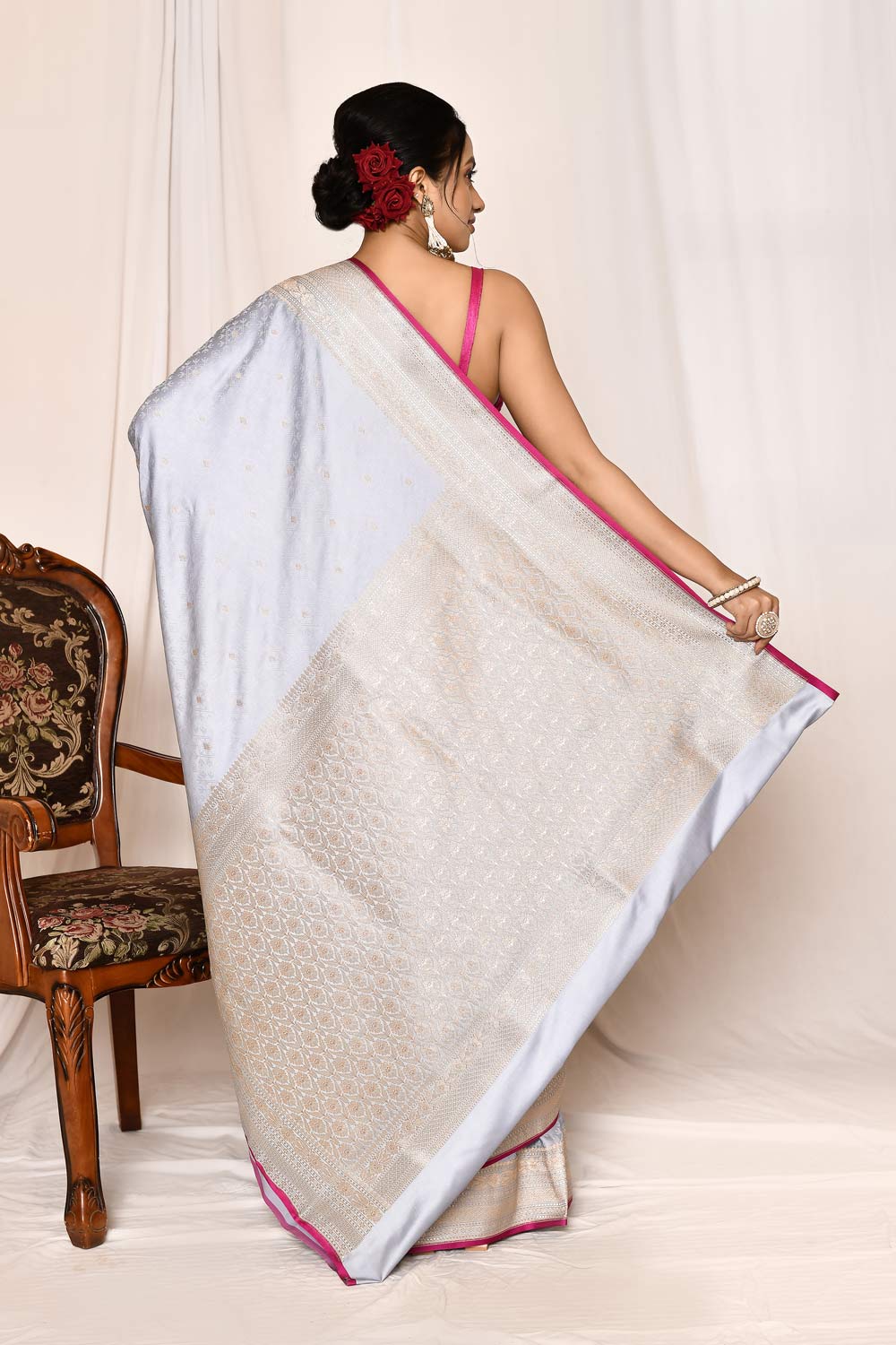 Ice Grey Mushru Satin Semi Silk Katan Banarasi Handloom Saree Ice Grey Mushru Satin Semi Silk Katan Banarasi Handloom Saree