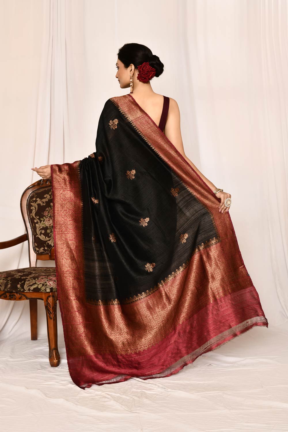 Black - Maroon Pure Tussar Silk Banarasi Handloom Silk Saree Black - Maroon Pure Tussar Silk Banarasi Handloom Silk Saree
