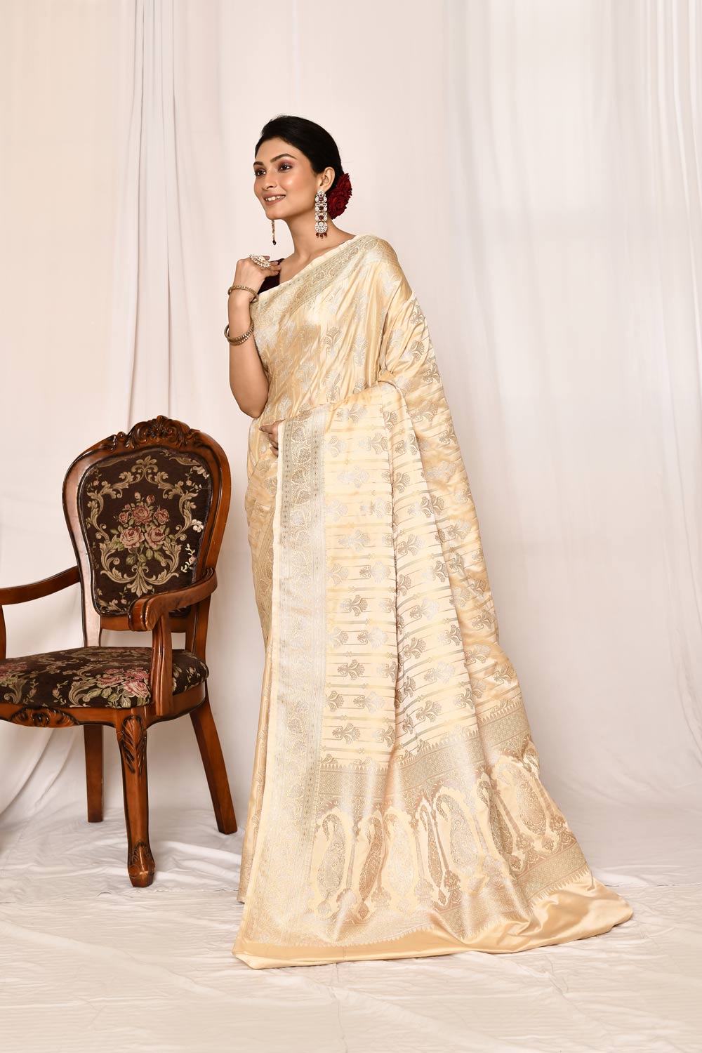 Beige -Tussar Mushru Satin Semi Katan Banarasi Handloom Silk Saree Beige -Tussar Mushru Satin Semi Katan Banarasi Handloom Silk Saree