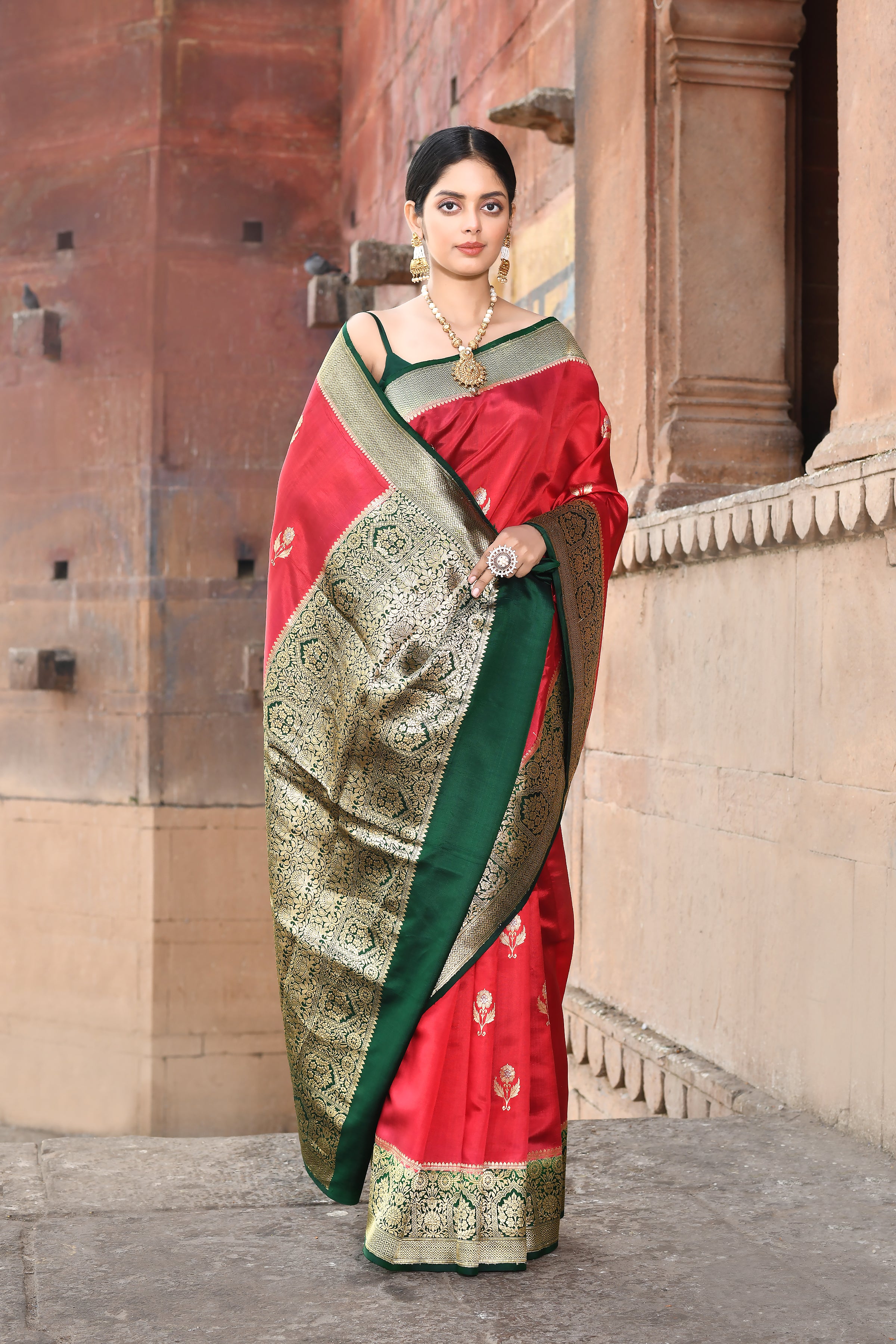 Red- Green Pure Katan Silk Banarasi Saree With Blouse Red- Green Pure Katan Silk Banarasi Saree With Blouse