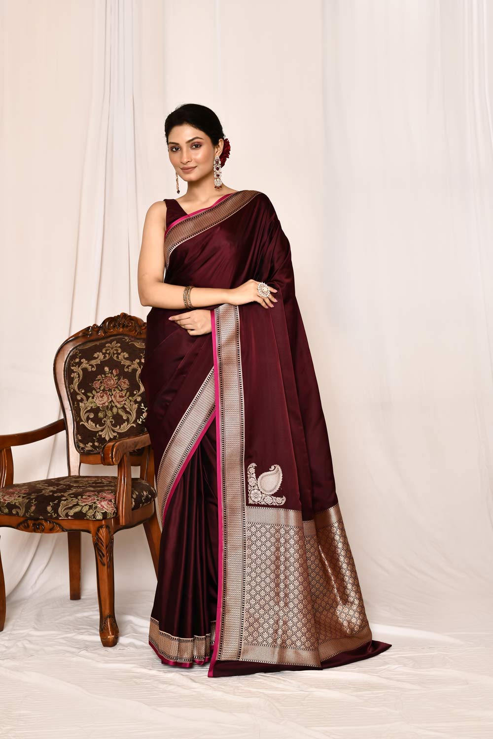 Dark Maroon Semi Katan Mushru Satin  Banarasi Handloom Silk Saree Dark Maroon Semi Katan Mushru Satin  Banarasi Handloom Silk Saree