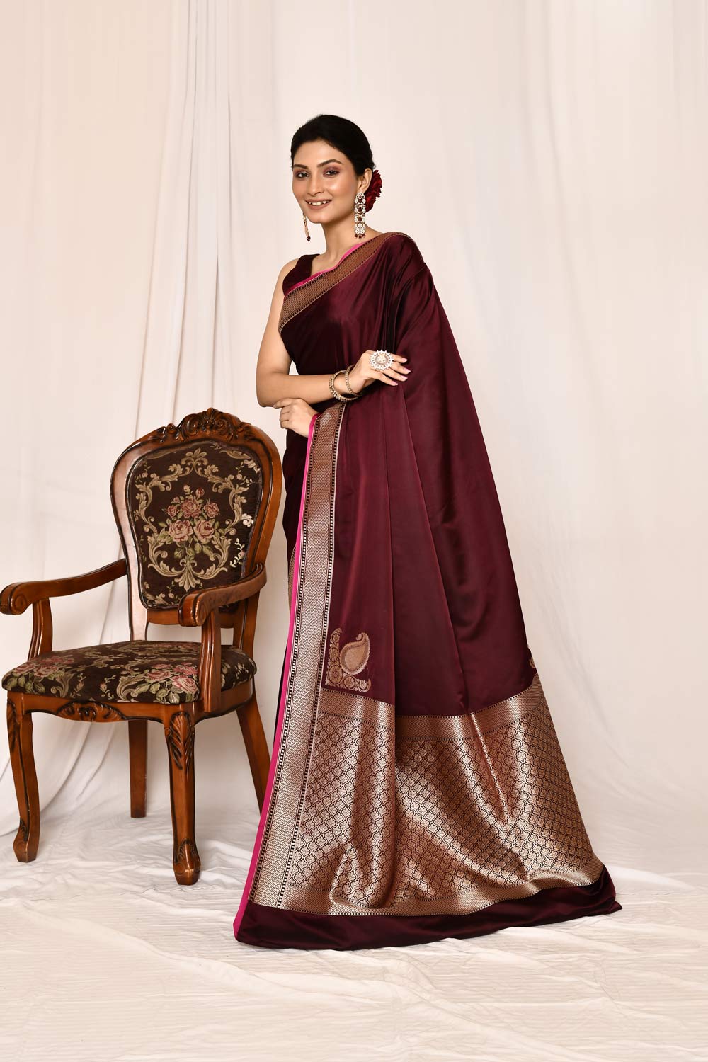 Dark Maroon Semi Katan Mushru Satin  Banarasi Handloom Silk Saree Dark Maroon Semi Katan Mushru Satin  Banarasi Handloom Silk Saree