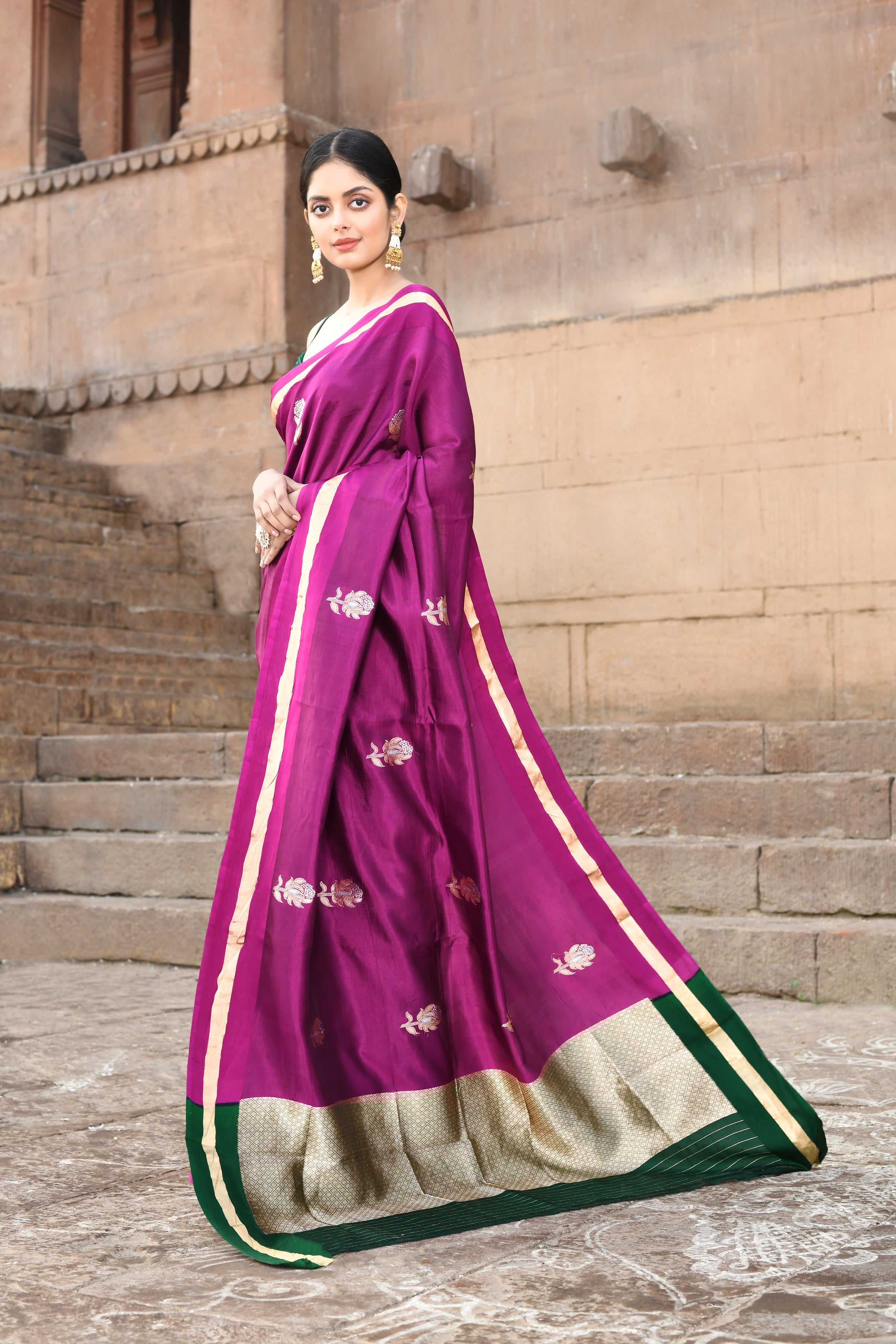 Magenta Pure Katan Silk Banarasi Handloom Saree with Contrast Palla in Green Magenta Pure Katan Silk Banarasi Handloom Saree with Contrast Palla in Green
