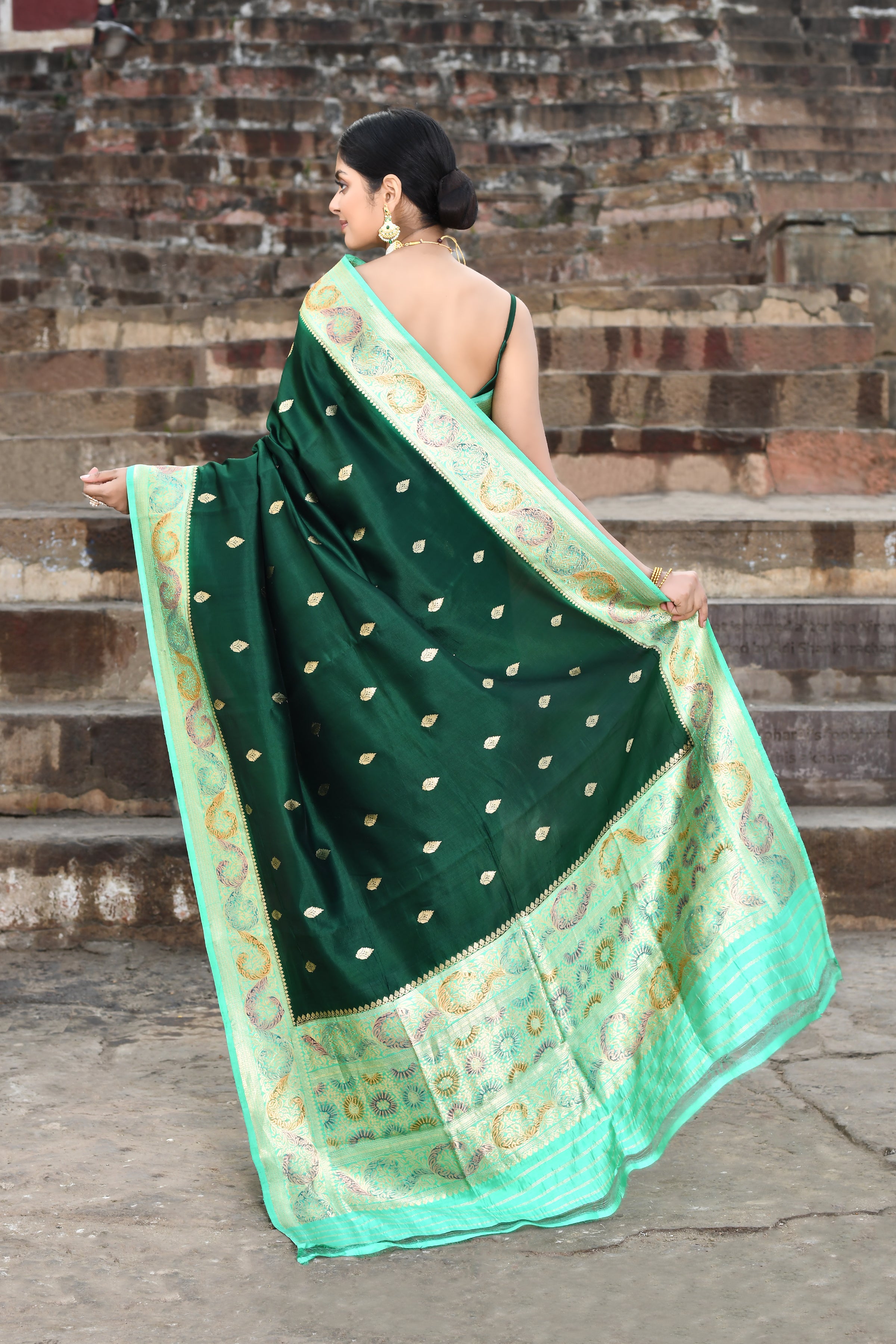 Bottle Green Pure Katan Silk Banarasi Handloom Saree With a Meenakari Border in Sea Green Bottle Green Pure Katan Silk Banarasi Handloom Saree With a Meenakari Border in Sea Green