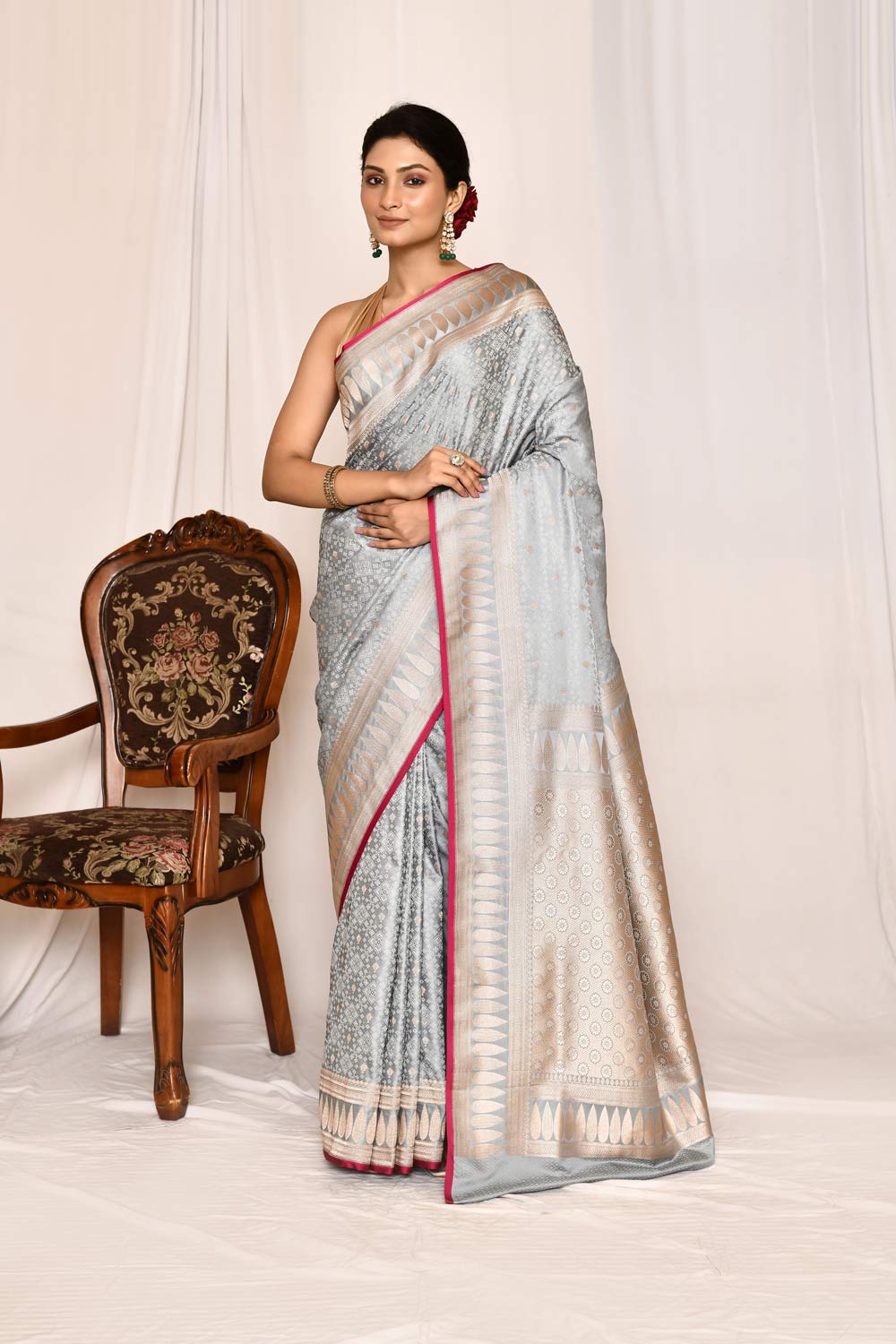 Ice Grey  Mushru Satin Semi Katan Banarasi Handloom Silk Saree Ice Grey  Mushru Satin Semi Katan Banarasi Handloom Silk Saree