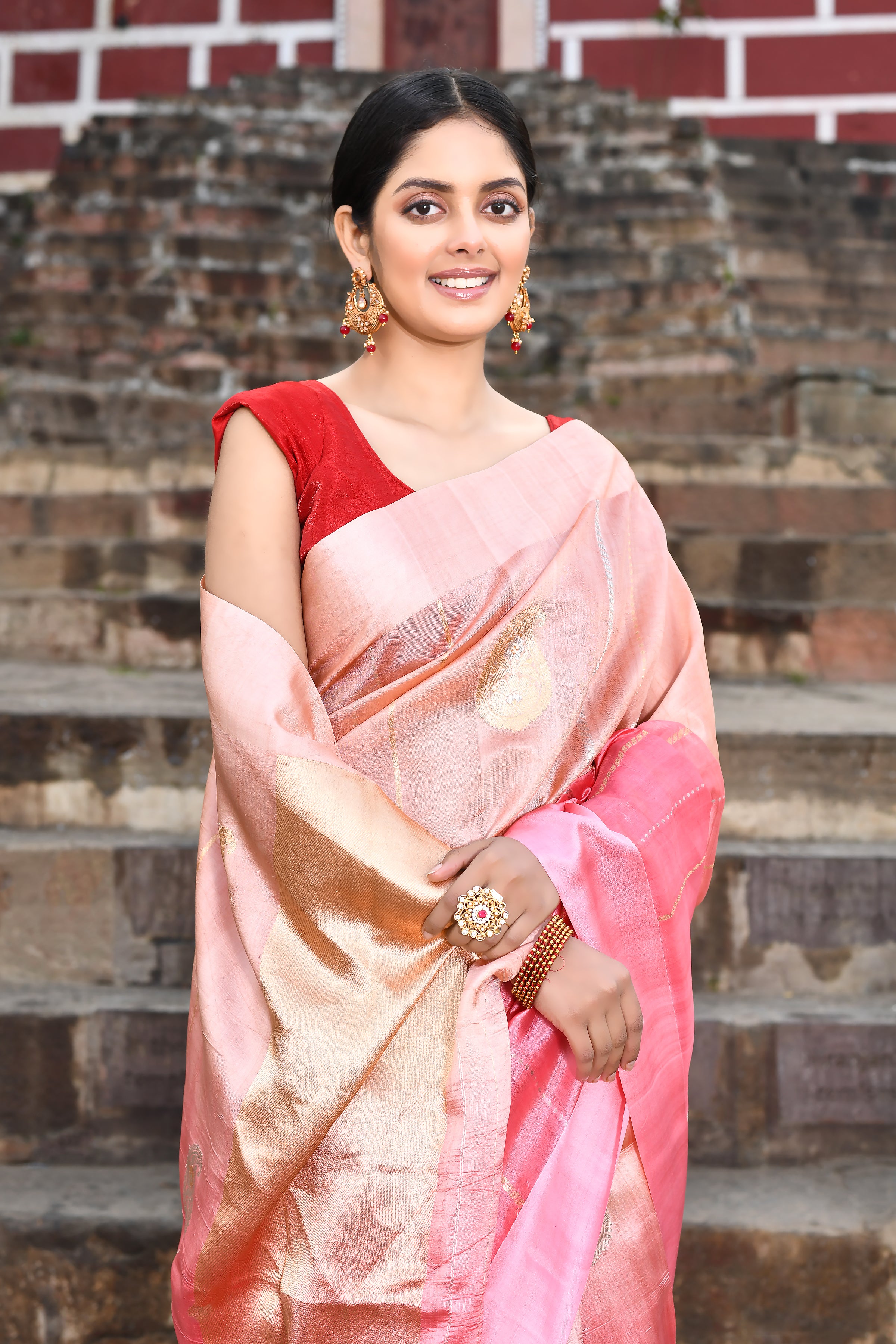Peach - pink ombre pure katan silk banarasi handloom saree Peach - pink ombre pure katan silk banarasi handloom saree