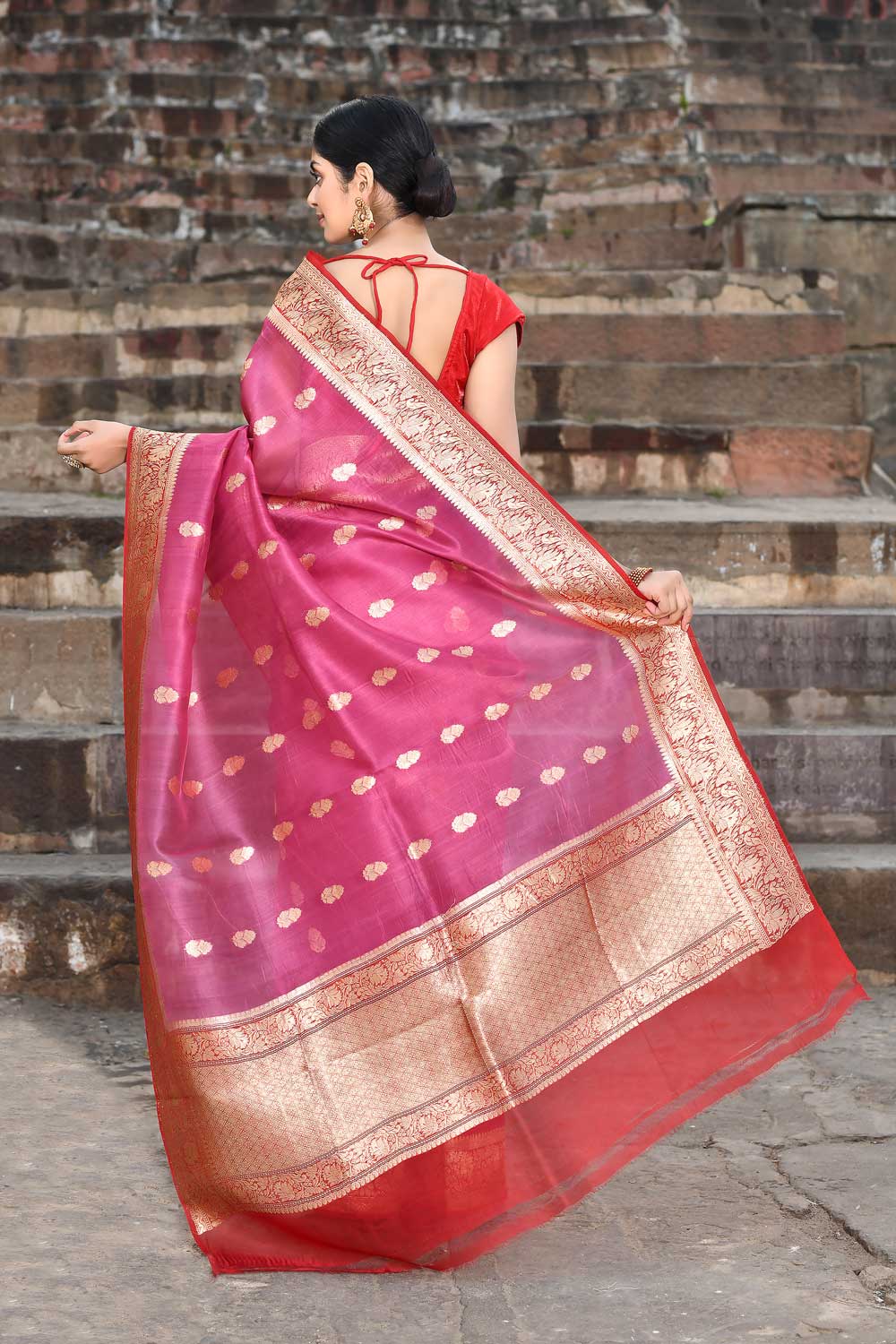 Pink - Red Pure Kora Organza Banarasi handloom Silk Saree Pink - Red Pure Kora Organza Banarasi handloom Silk Saree