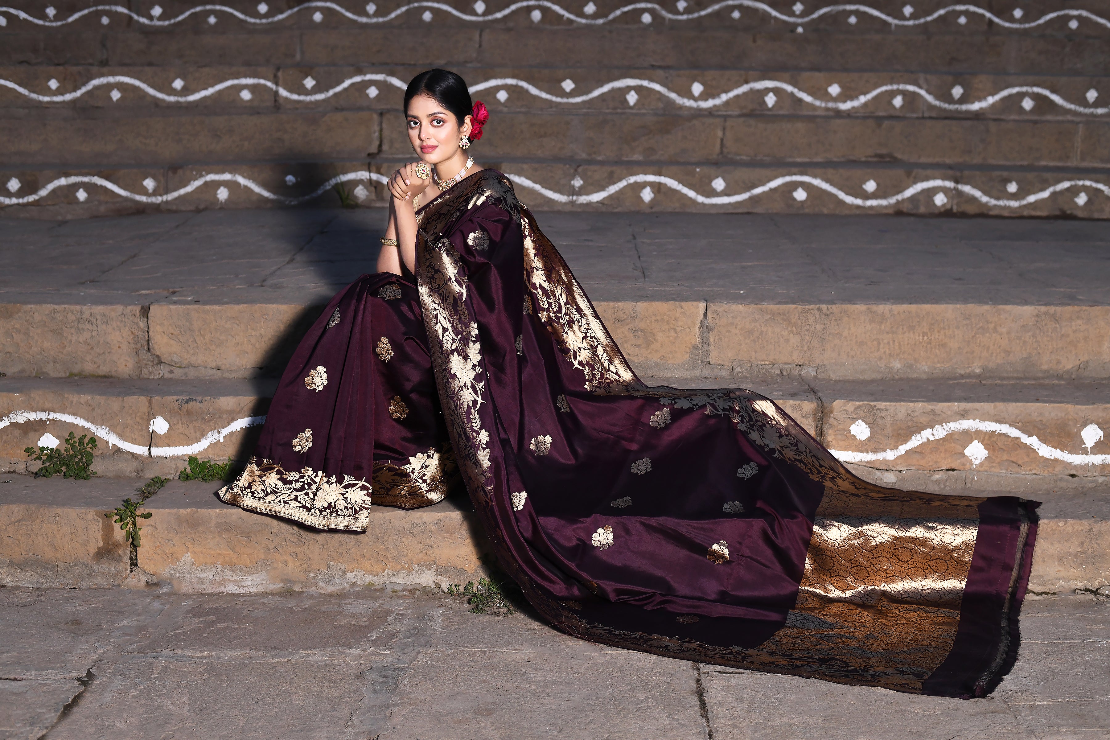 Chocolate Wine Pure Katan Silk Banarasi Handloom Saree Chocolate Wine Pure Katan Silk Banarasi Handloom Saree