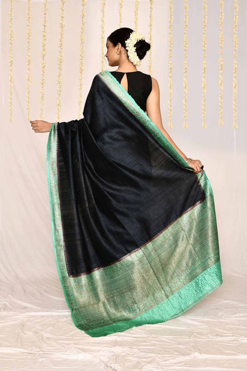 Charcoal Black - Seafoam Pure Tussar Silk Banarasi Handloom Silk Saree Charcoal Black - Seafoam Pure Tussar Silk Banarasi Handloom Silk Saree