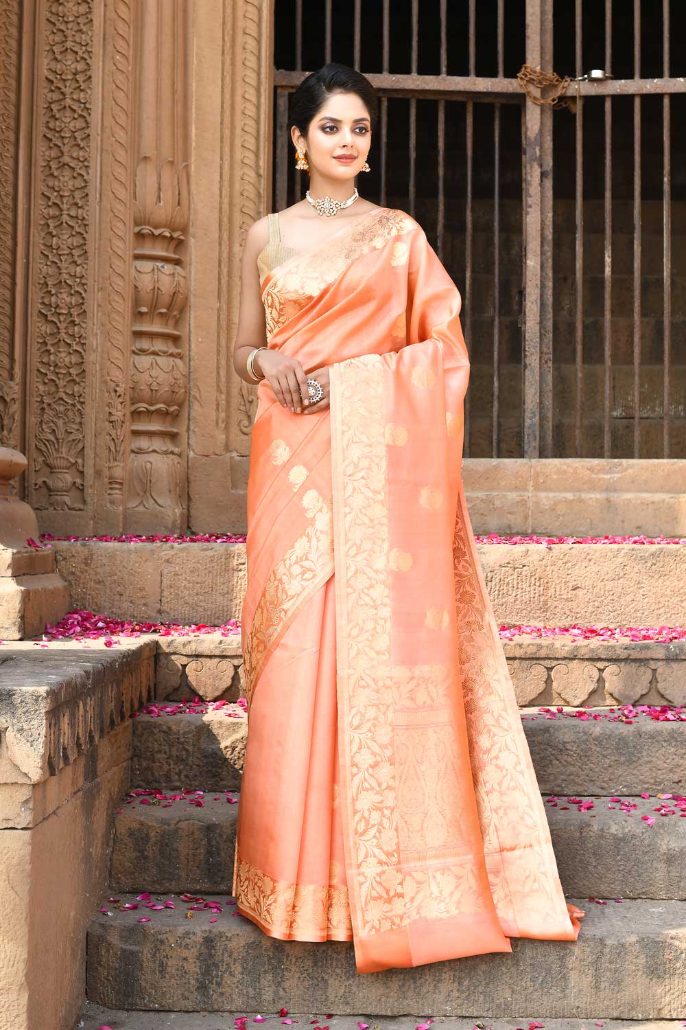 Coral Peach Pure Katan Silk Banarasi Saree With Blouse Coral Peach Pure Katan Silk Banarasi Saree With Blouse