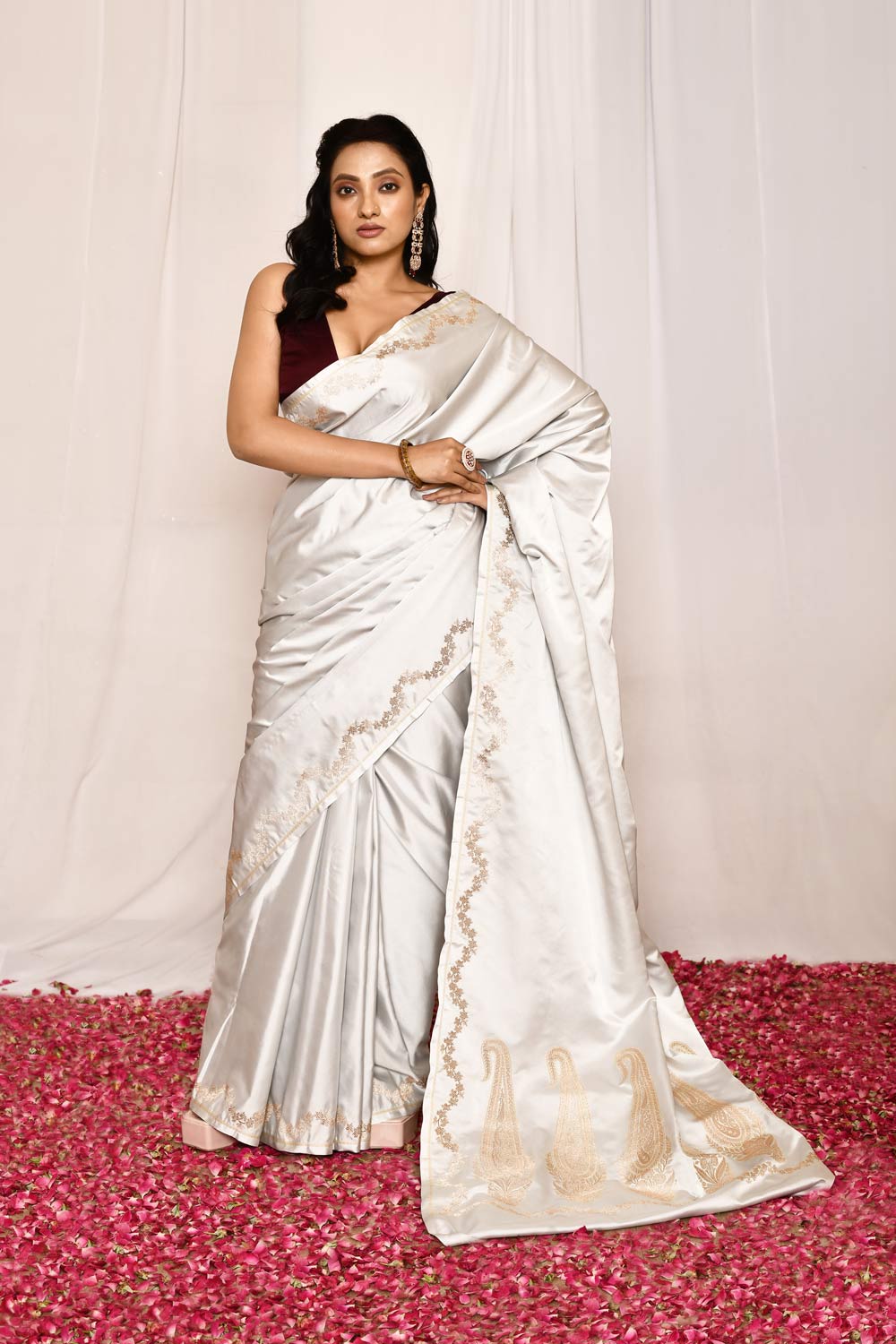Powder Blue Semi Katan Mushru Satin Banarasi Handloom Silk Saree Powder Blue Semi Katan Mushru Satin Banarasi Handloom Silk Saree