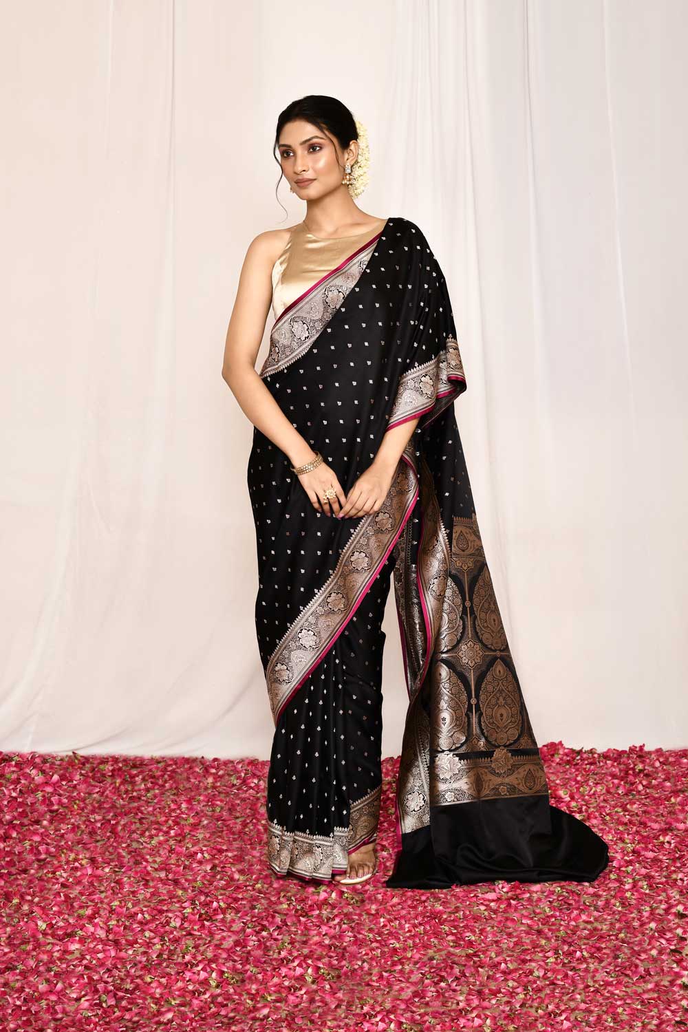 Deep Black Semi Katan Mushru Satin Banarasi Handloom Silk Saree Deep Black Semi Katan Mushru Satin Banarasi Handloom Silk Saree