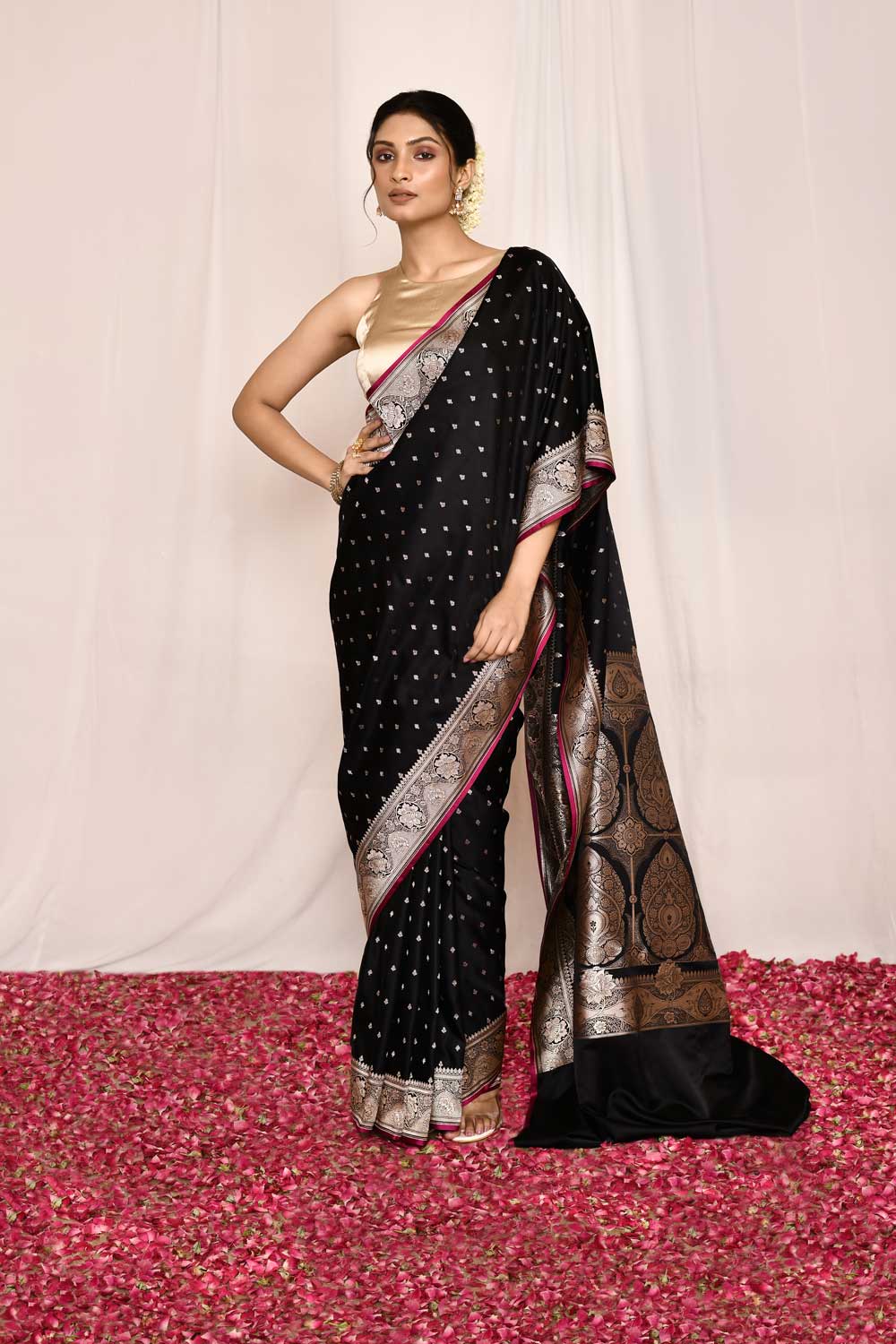 Deep Black Semi Katan Mushru Satin Banarasi Handloom Silk Saree Deep Black Semi Katan Mushru Satin Banarasi Handloom Silk Saree