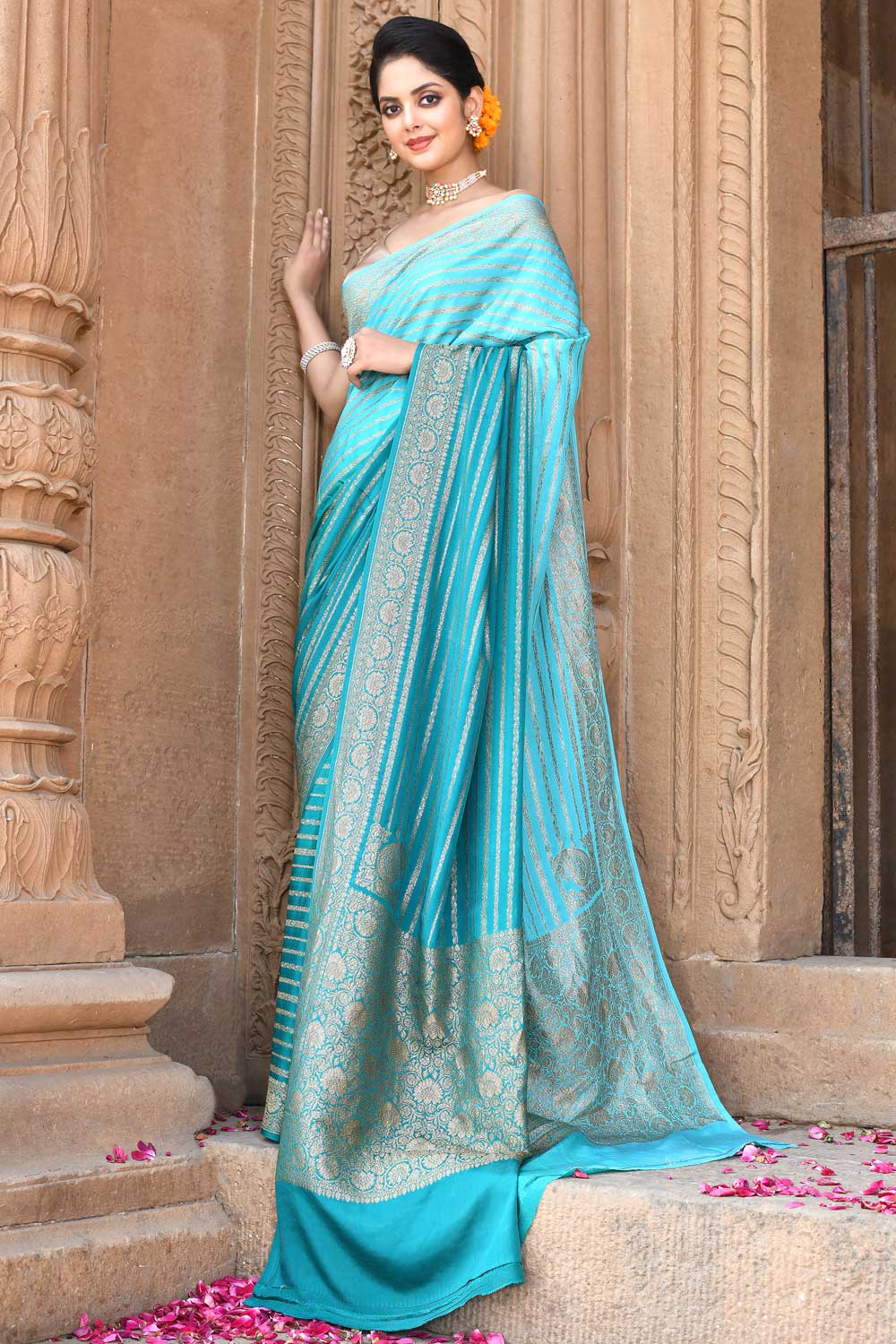 Crepe Georgette Banarasi Handloom Silk Saree Crepe Georgette Banarasi Handloom Silk Saree