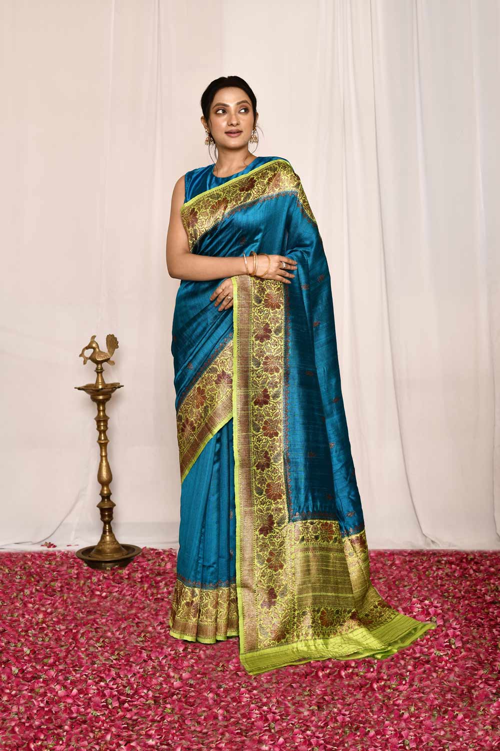 Blue- Green Pure Tussar Silk Banarasi Handloom Silk Saree Blue- Green Pure Tussar Silk Banarasi Handloom Silk Saree