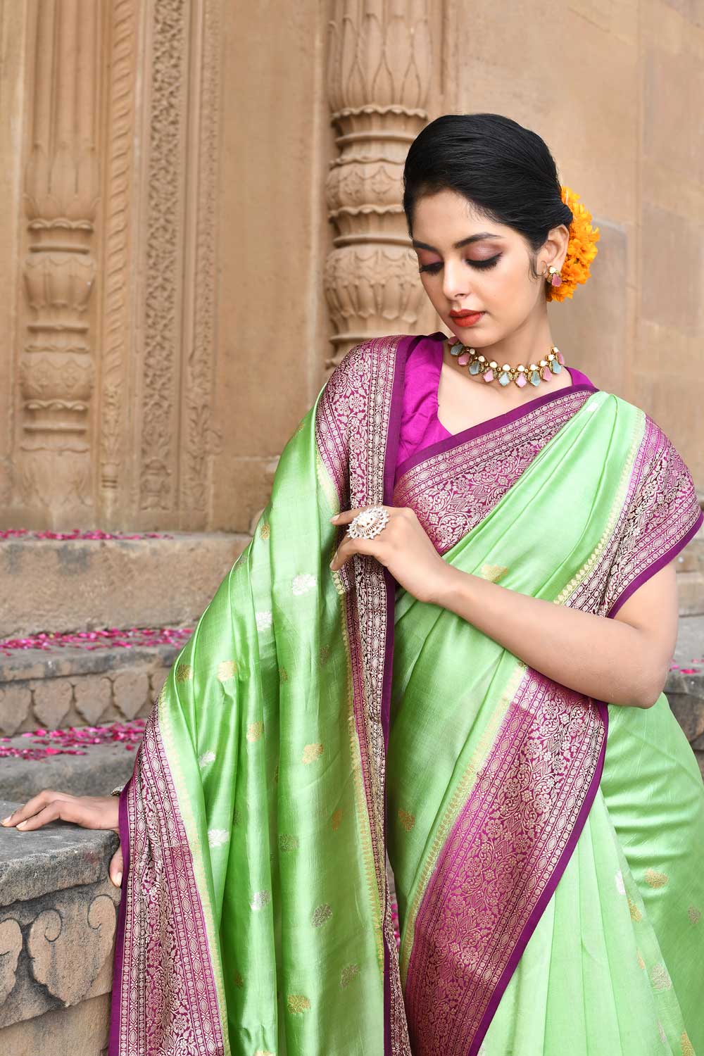Green- Purple Pure Katan Banarasi Handloom Saree Green- Purple Pure Katan Banarasi Handloom Saree