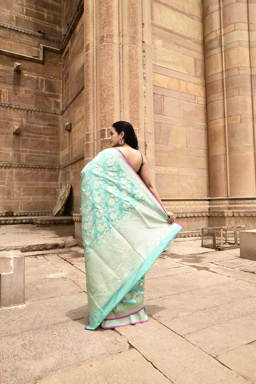 Mint Green Pure Katan Silk Banarasi Handloom Saree Mint Green Pure Katan Silk Banarasi Handloom Saree