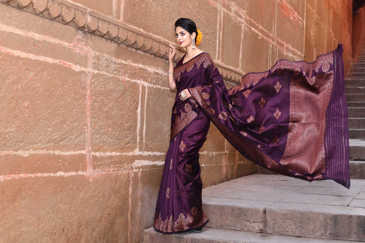 Plum Pure Tussar Georgette Silk Kadhua Banarasi Handloom Saree Plum Pure Tussar Georgette Silk Kadhua Banarasi Handloom Saree
