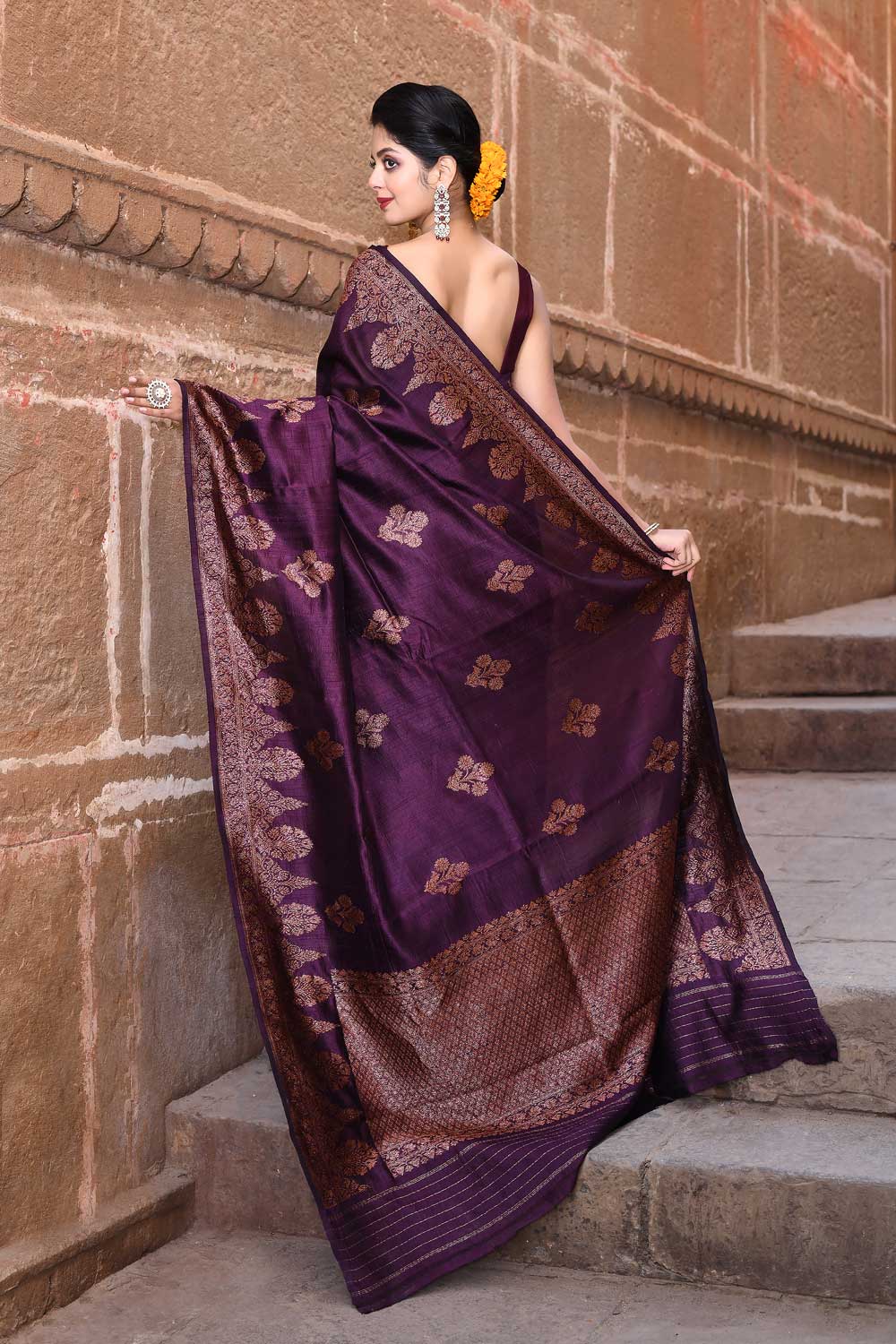 Plum Pure Tussar Georgette Silk Kadhua Banarasi Handloom Saree Plum Pure Tussar Georgette Silk Kadhua Banarasi Handloom Saree