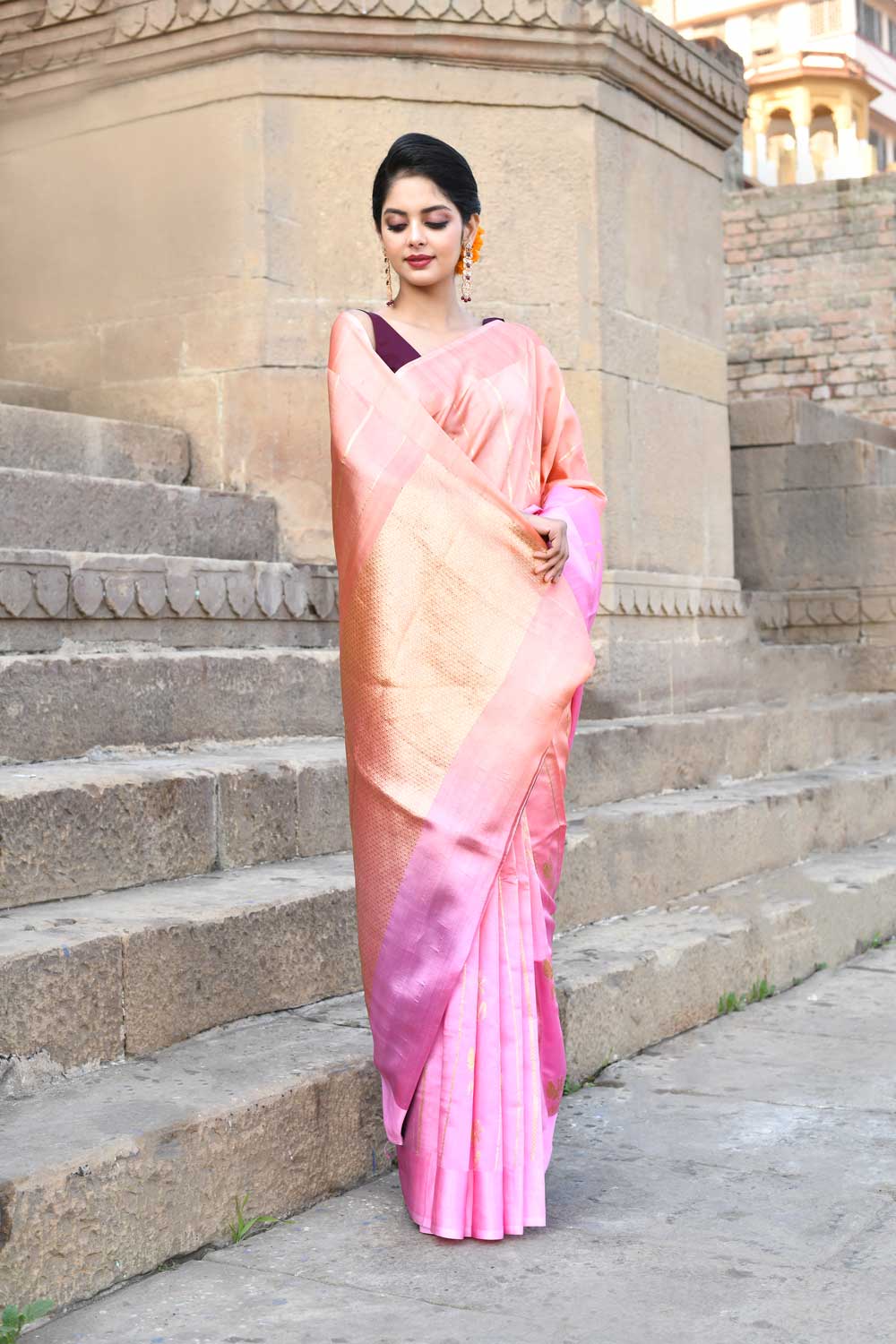 Peach and Pink Ombre Pure Katan Silk Banarasi Handloom Saree Peach and Pink Ombre Pure Katan Silk Banarasi Handloom Saree