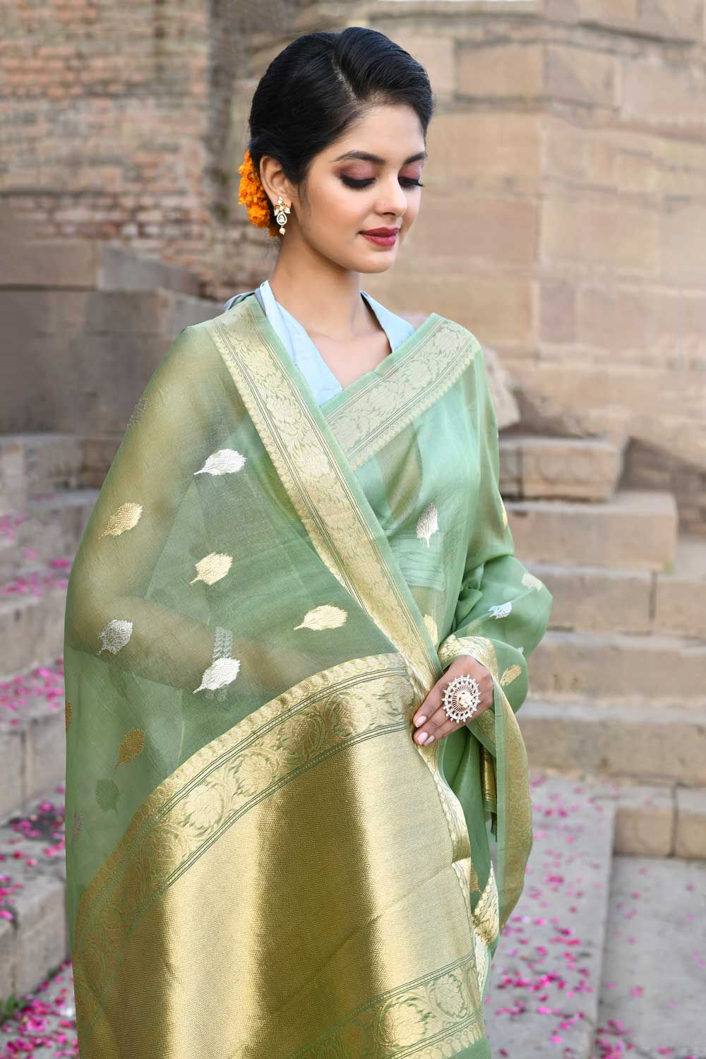 Pista Green Pure Kora Organza Banarasi Silk Saree Pista Green Pure Kora Organza Banarasi Silk Saree
